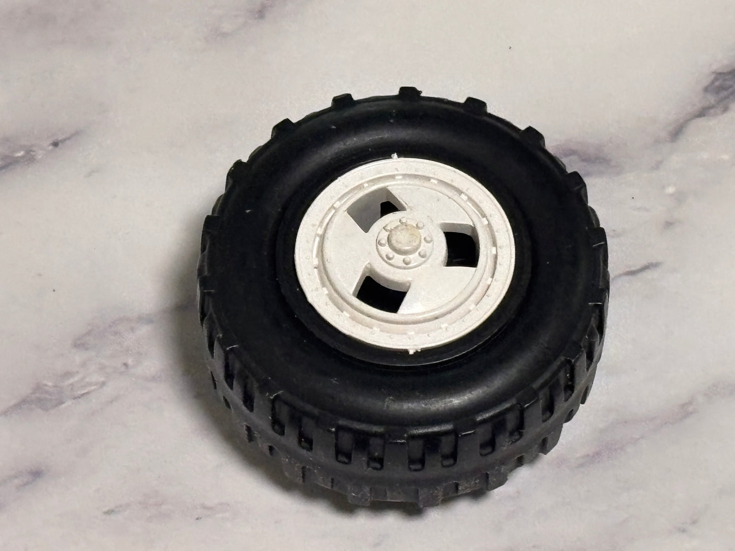 1985-88 GI JOE ARAH Snow Cat Tiger Cat Dear Track Part Hasbro Front Wheel