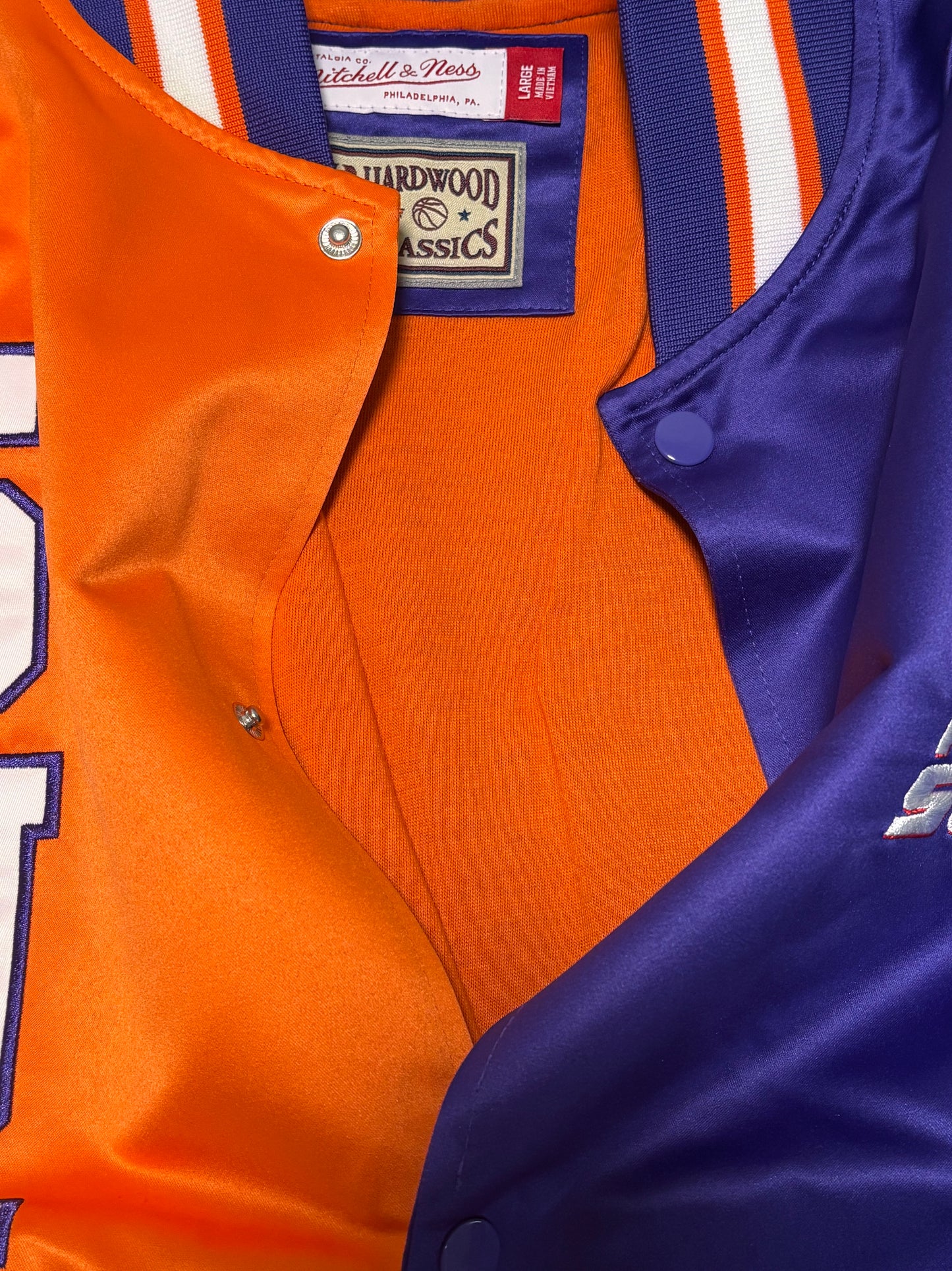 Phoenix Suns Mitchell & Ness NBA Retro Hardwood Classic HWC Split Satin Full Snap Lightweight Bomber Jacket Orange Purple Mens L Large New NWOT
