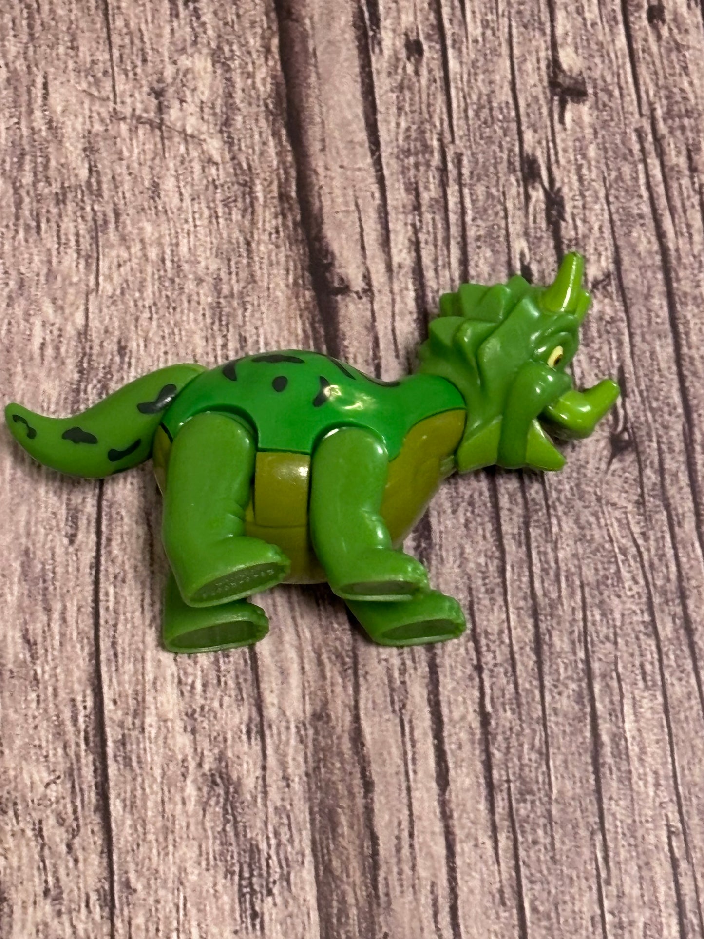 Downtown Disney T-Rex Cafe Dinosaur Triceratops Green Figure Toy 2-1/2" Figure
