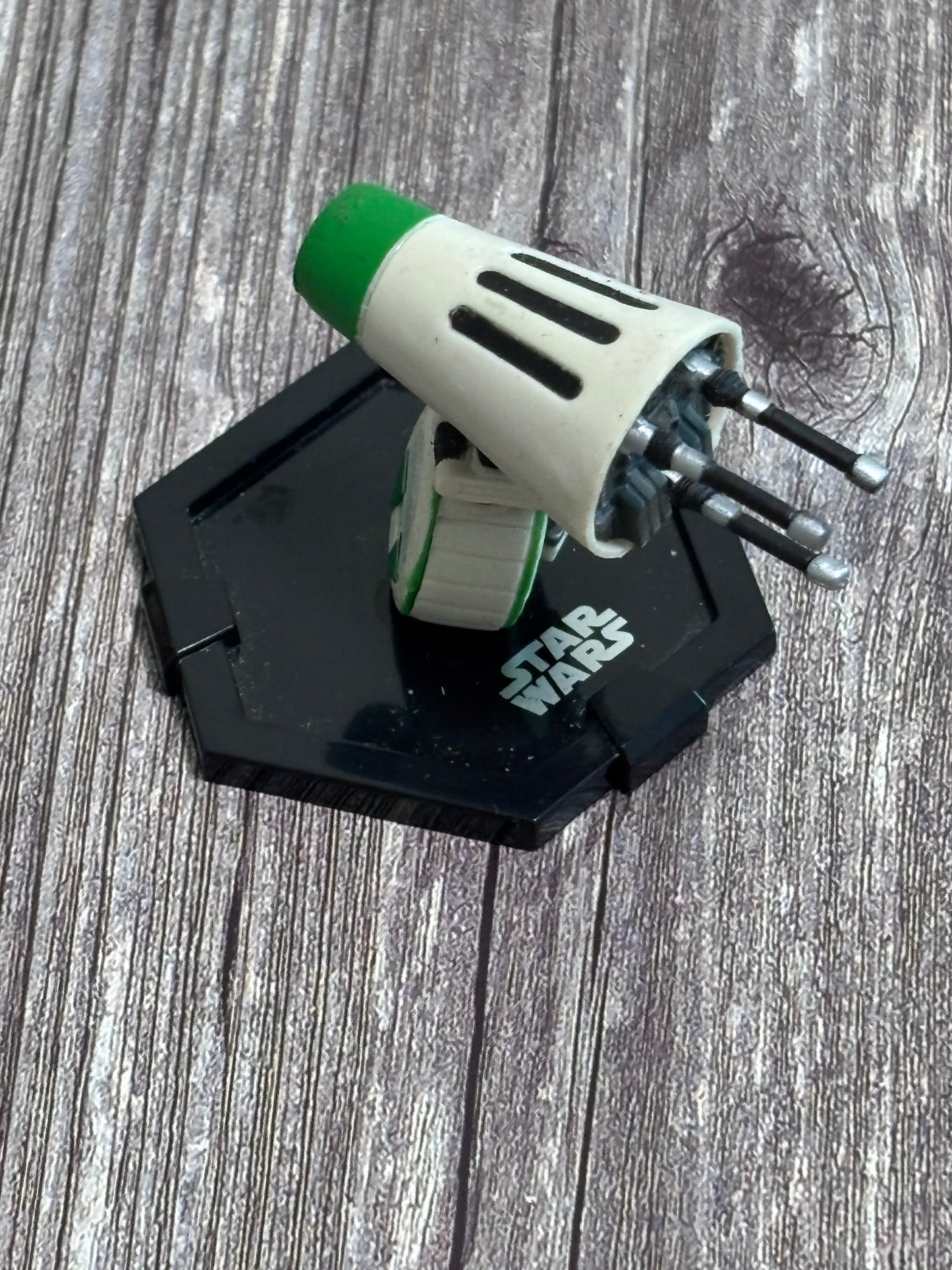 Funko Mystery Mini Figure - Star Wars Ep. 9: The Rise of Skywalker - D-O DROID
