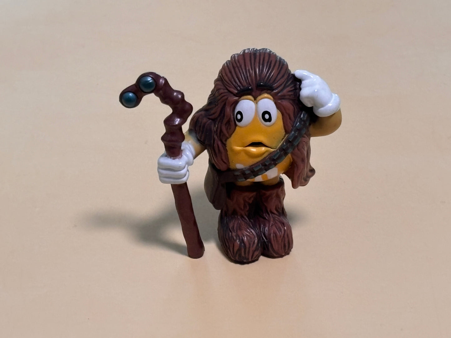 Star Wars Orange M&M Chewbacca Hasbro 2005 2.5" Yellow Toy Figure