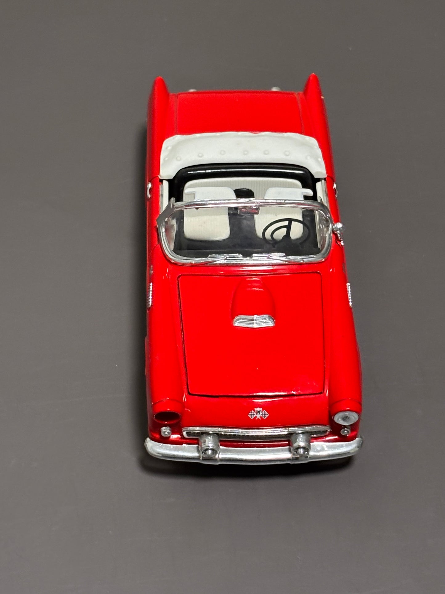 SS 7714 Sunnyside 1955 Ford Thunderbird Convertible 1:24 Scale Red Die Cast