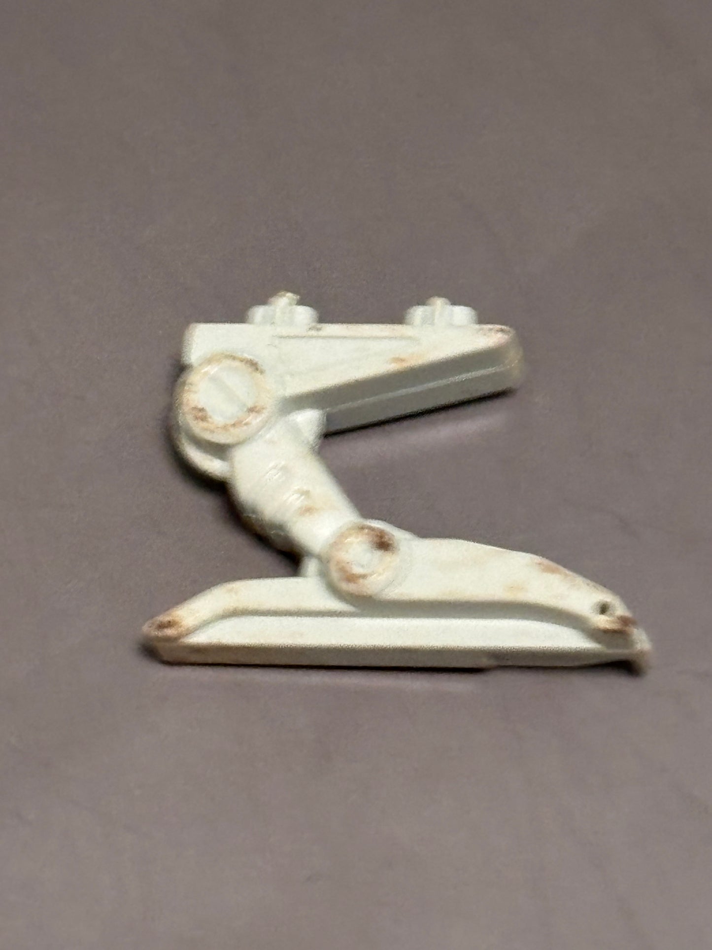 White Tigerzord MMPR Power Rangers Vintage 1994 Bandai Part Foot Right