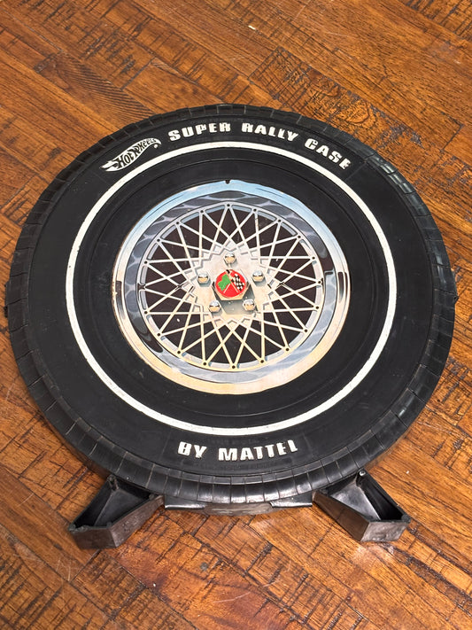 Vintage Mattel 1968 Hot Wheels 24 Car Diecast Super Rally Collectors Wheel Case