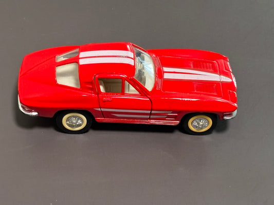 Majorette Red  '63 1963 Corvette Sting Ray Opening Doors 1/32 Scale