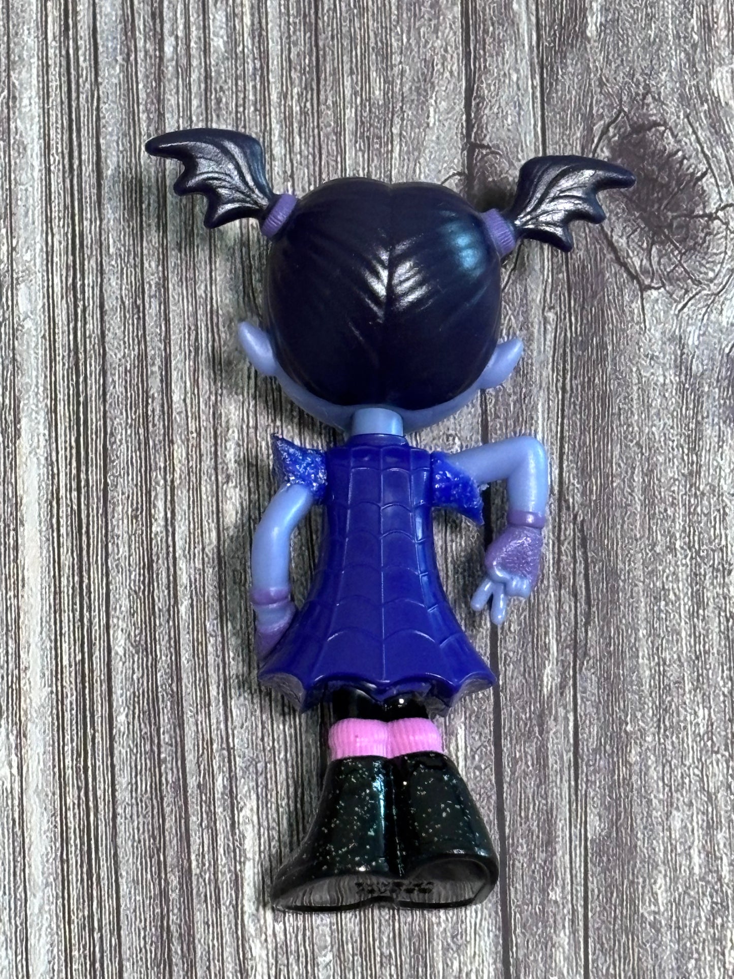 Disney Vampirina Vee Vampire 3.5” Inch Action Figure Glitter Just Play