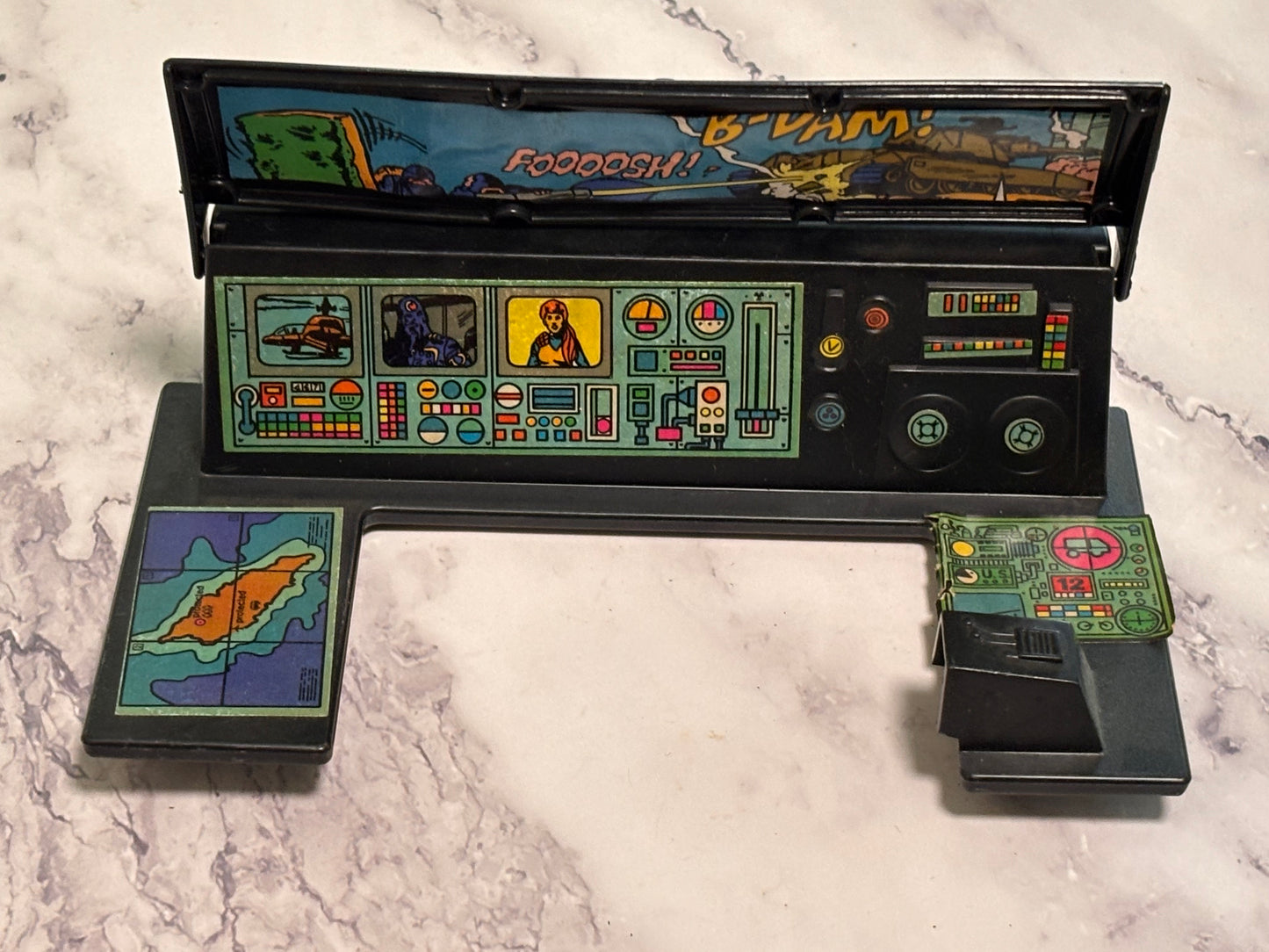 GI Joe  1983 Headquarters Command Center Console Computer Part M-3547-1-1