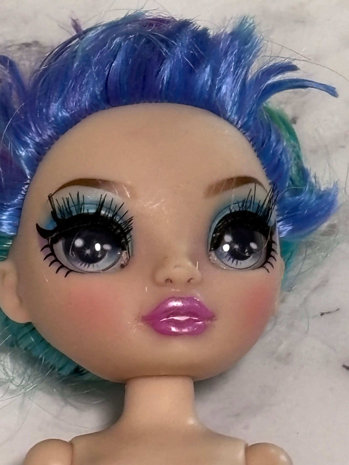 Rainbow High Twins Holly DeVious  Articulated Doll Blue Green Purple Hair 2020 MGA