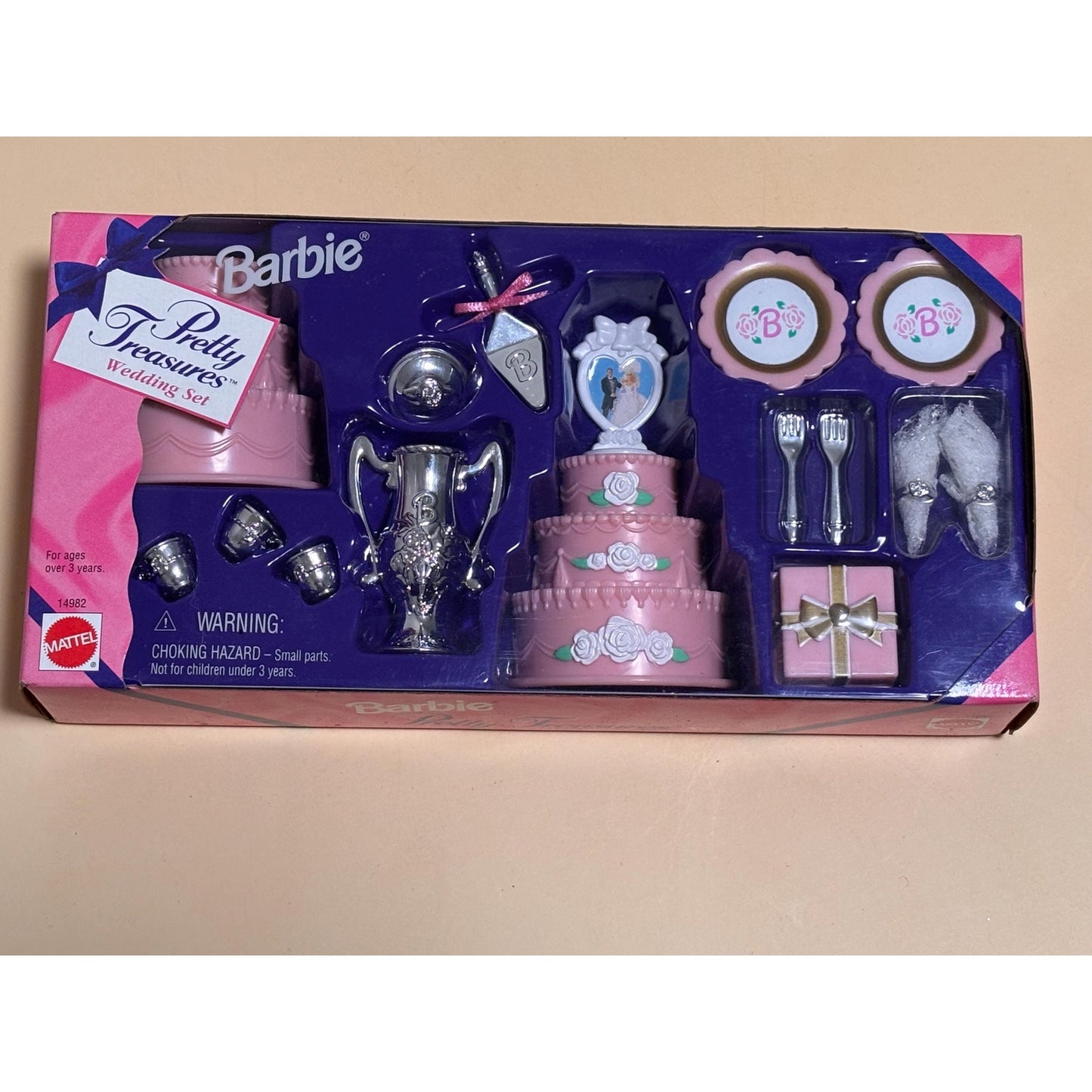 Barbie Pretty Treasures Wedding Accessories Set 1996 Mattel #14982 New