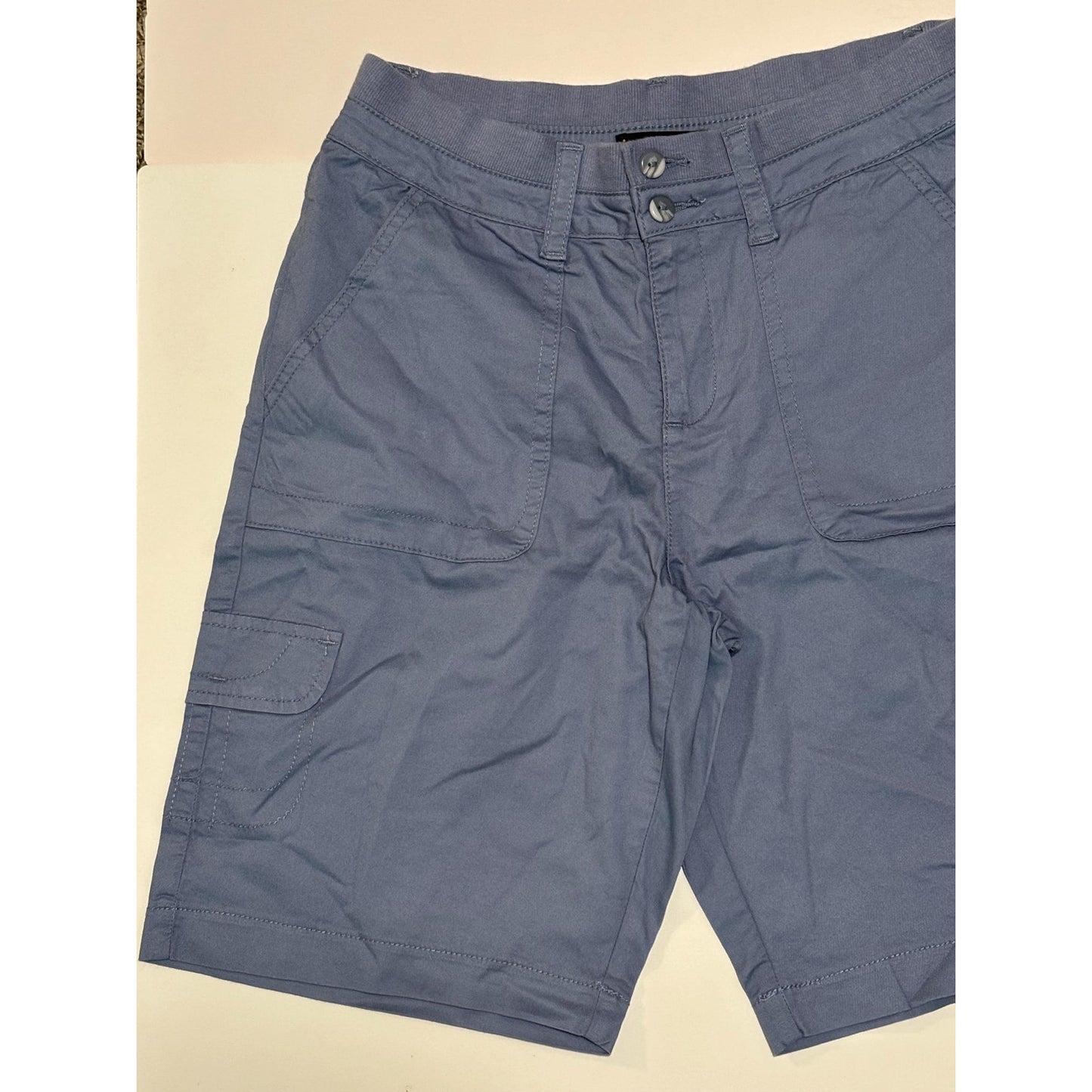 Lee Women Relaxed Fit Avey Knit Waist Cargo Bermuda Short Cornflower 6 NWT