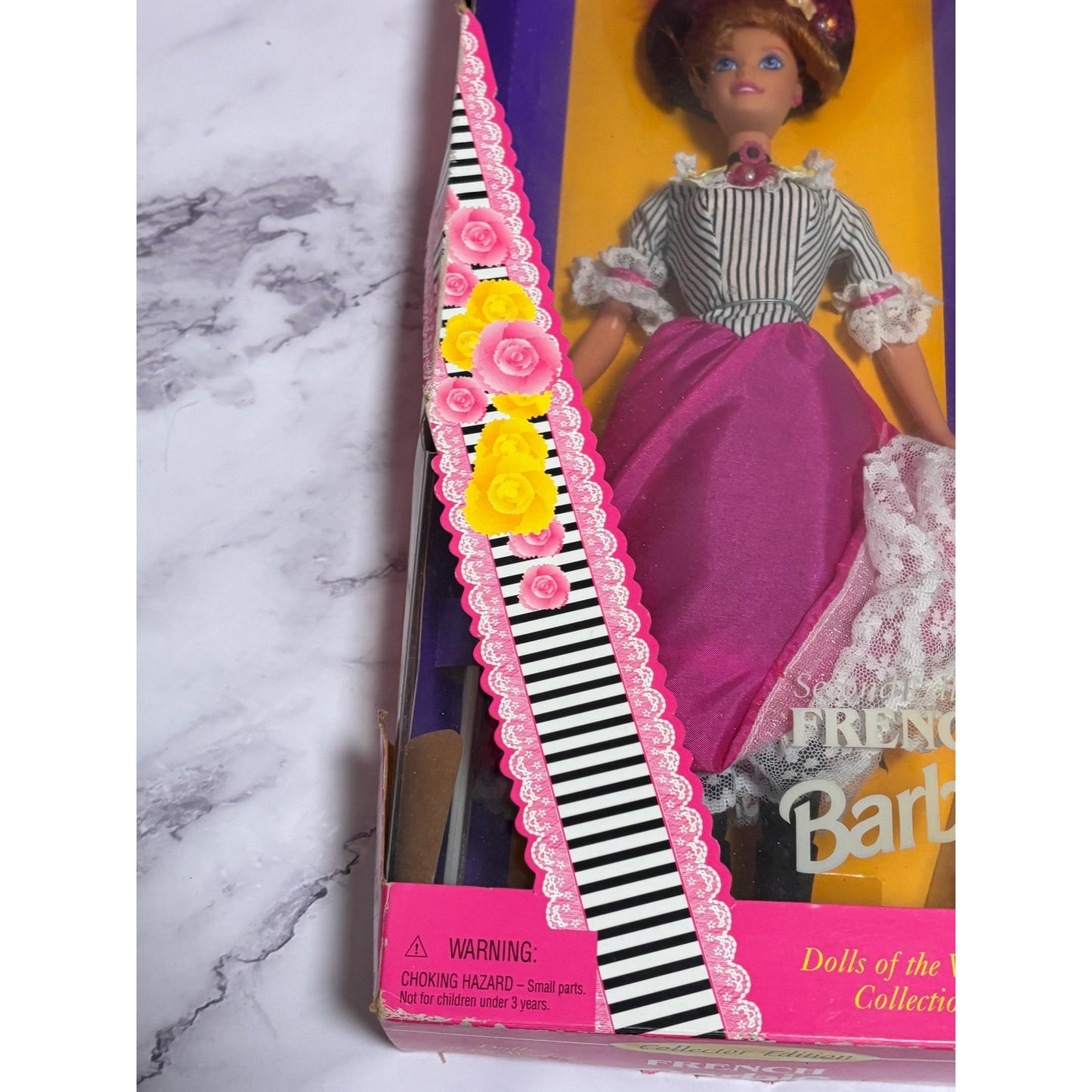 1995 French Barbie Dolls of the World Collection Second Edition 16499