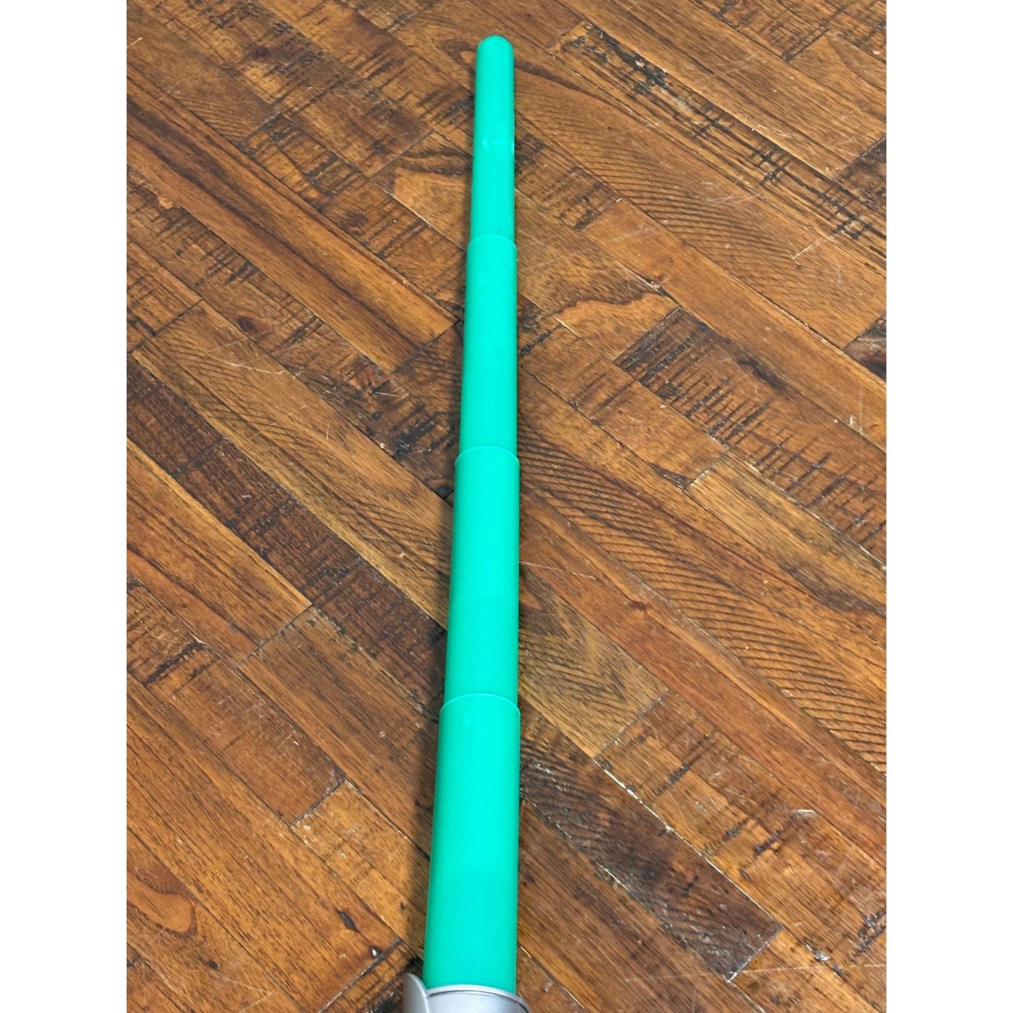 Star Wars Green Lightsaber LFL Lucasfilm Hasbro Rey Luke Anakin Non-Powered 2004