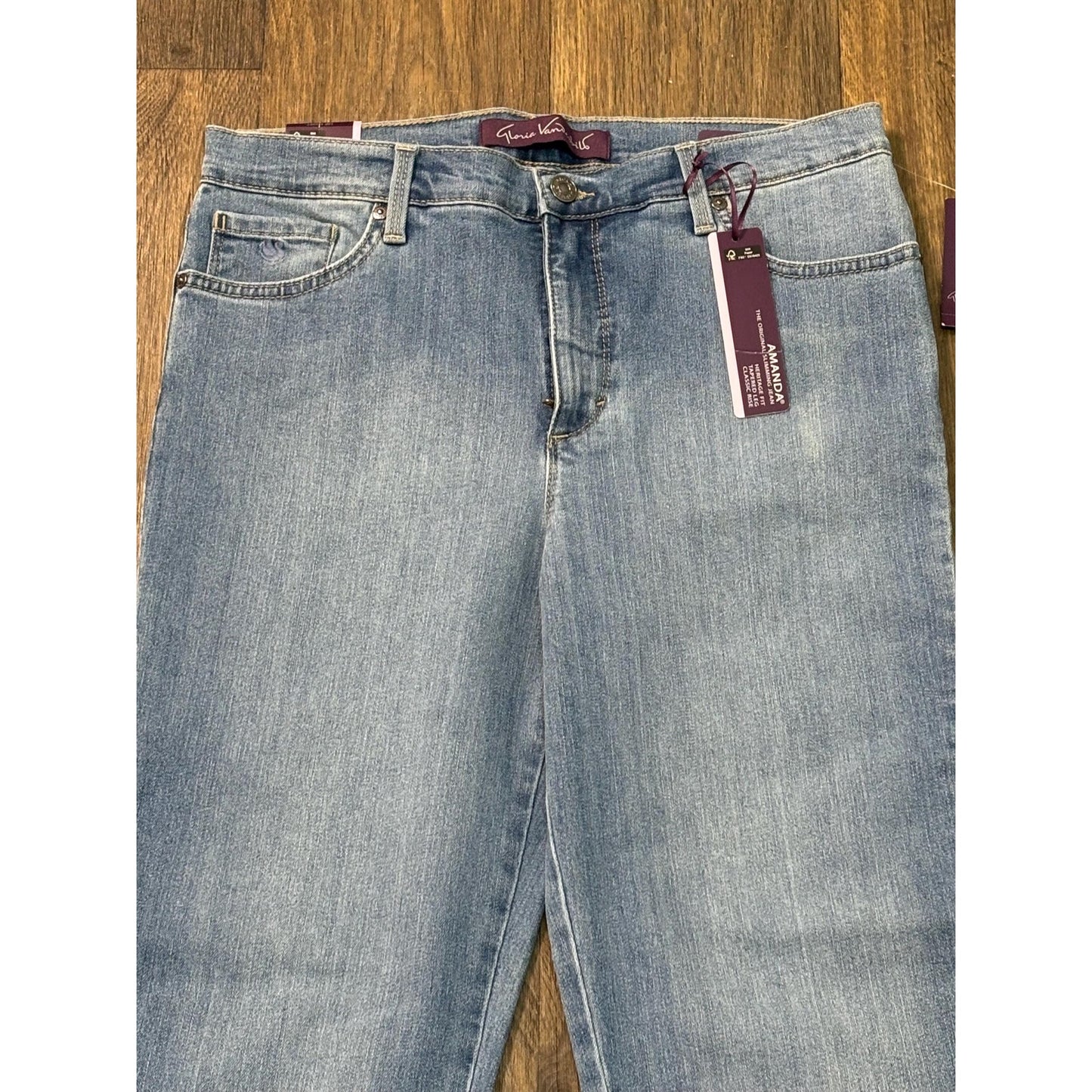 Gloria Vanderbilt Women's Amanda Blue Jeans Classic Rise Tapered 10P Short NWT