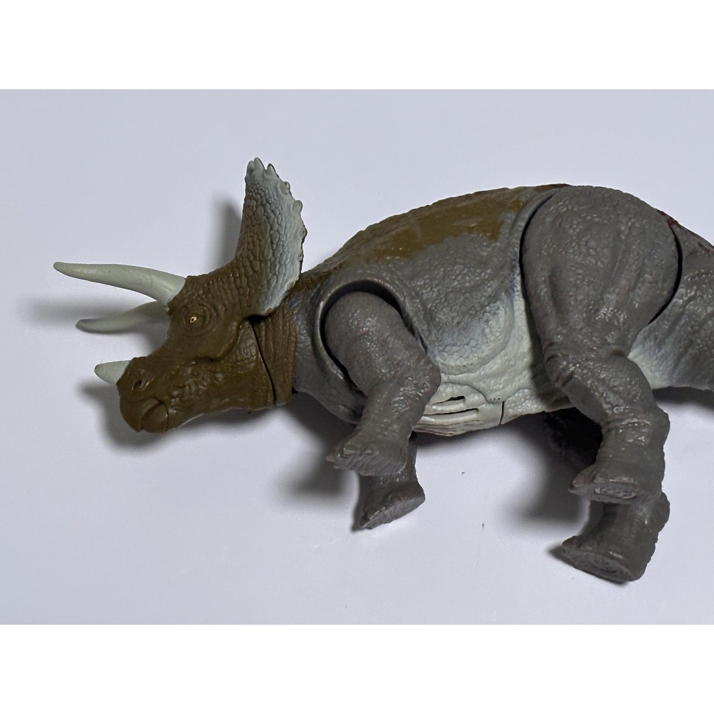 Jurassic World Fallen Kingdom Primal Attack Sound Strike Triceratops Mattel