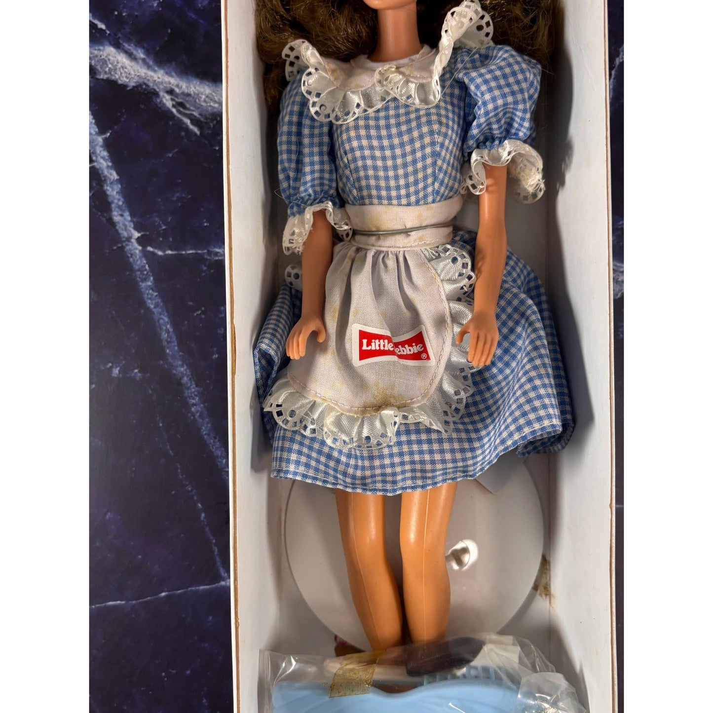 Little Debbie Barbie Doll Collector Edition Series 11992 Mattel 10123 New