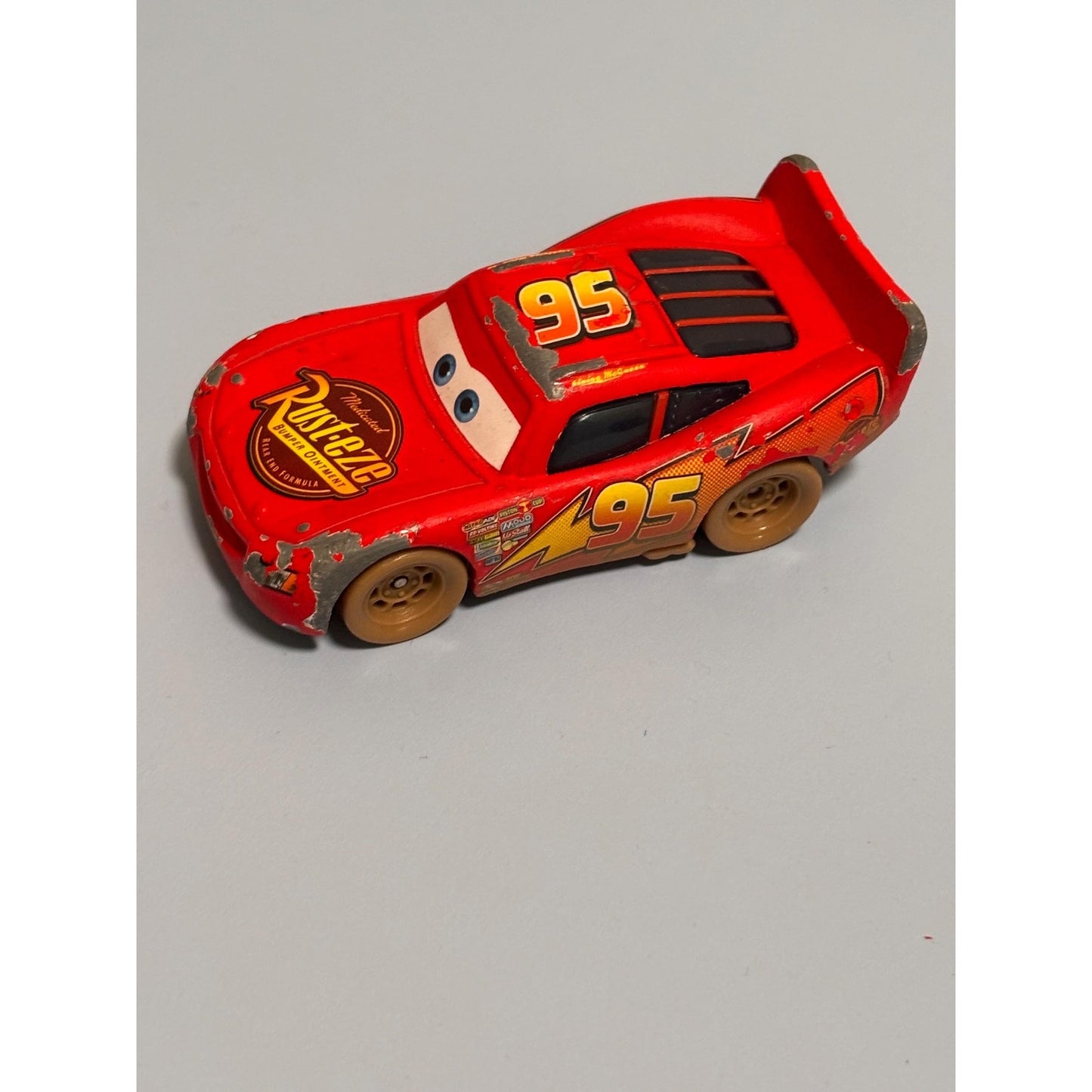 Dirt Track Racing Lightning McQueen Racer Disney Pixar Mattel Die Cast Cars