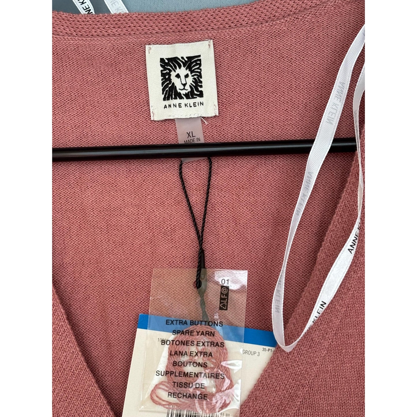 Anne Klein Red Ribbed Ansie V-Neck Sweater Long Sleeve NWT XL