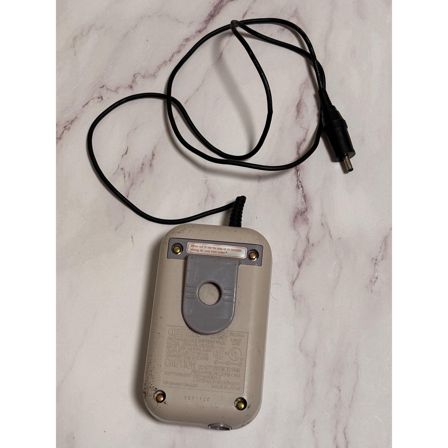 Nintendo Game Boy rechargeable battery pack model: DMG-03-US/CAN] - Untested
