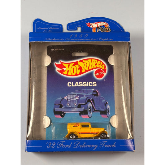 Hot Wheels 30 Years 1968-1998 Favorites '32 Ford Delivery 1:64 Diecast Truck
