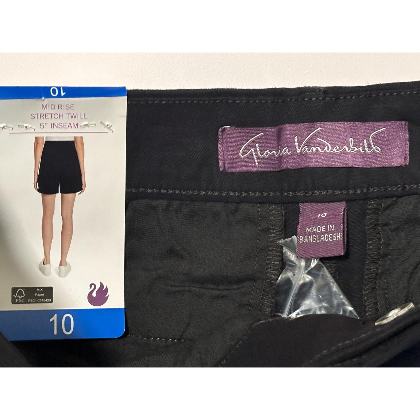 Gloria Vanderbilt Chino Shorts Womens Shorts Black 10 NWT