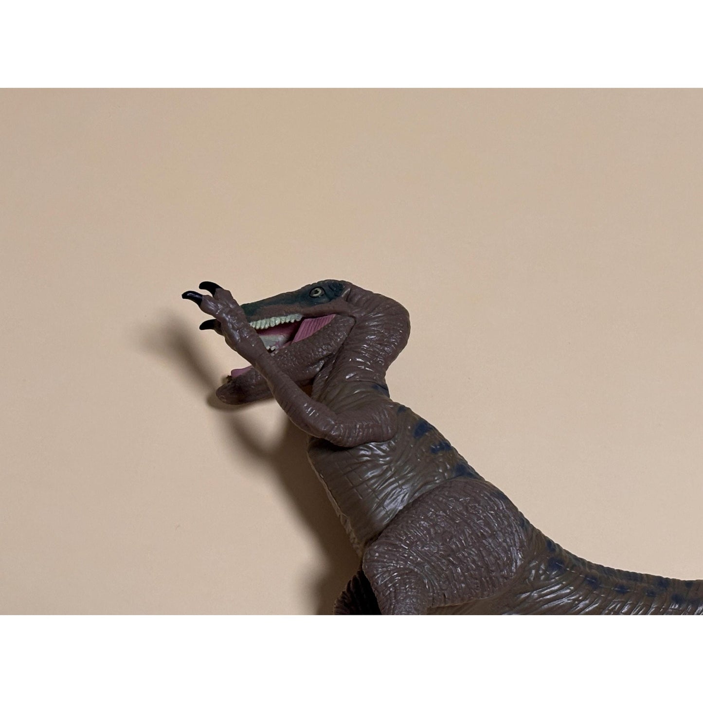 Jurassic World Velociraptor DELTA Dinosaur Action Figure B1141 Hasbro 2015