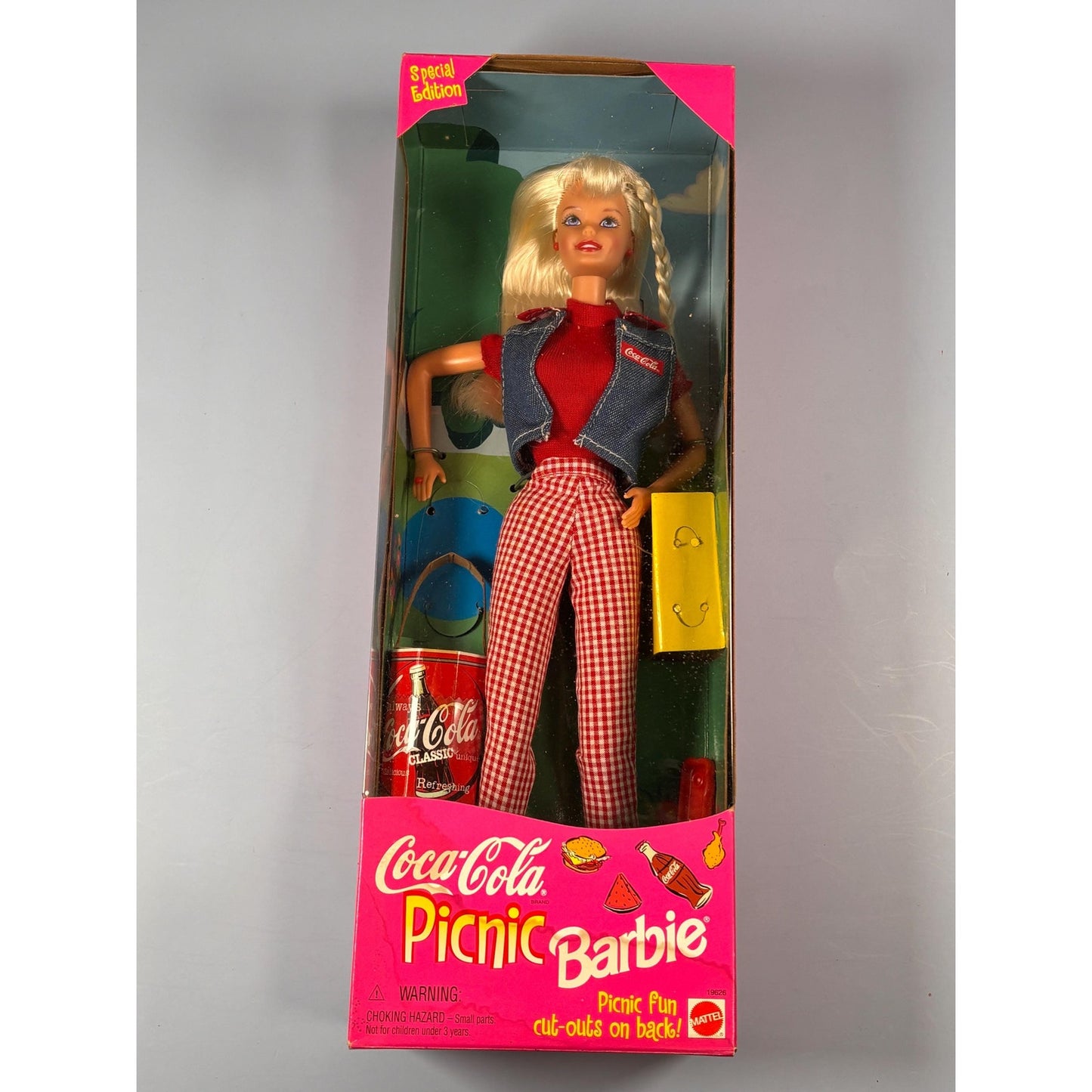 Barbie Doll 1997 Coca Cola Picnic Barbie Special Edition NIB Mattel 19626