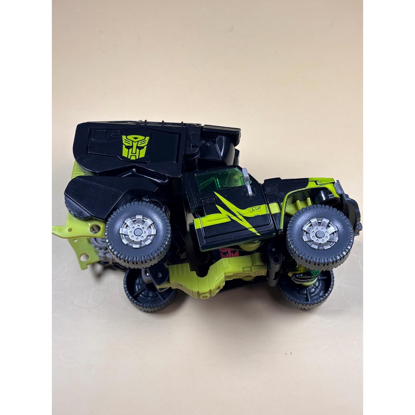 Transformers Night Ops Hunt for the Decepticons Voyager Class Ratchet 2010