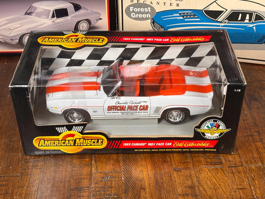 Ertl Collectibles American Muscle 1969 Camaro Convertible Indy Pace Car 1:18 New