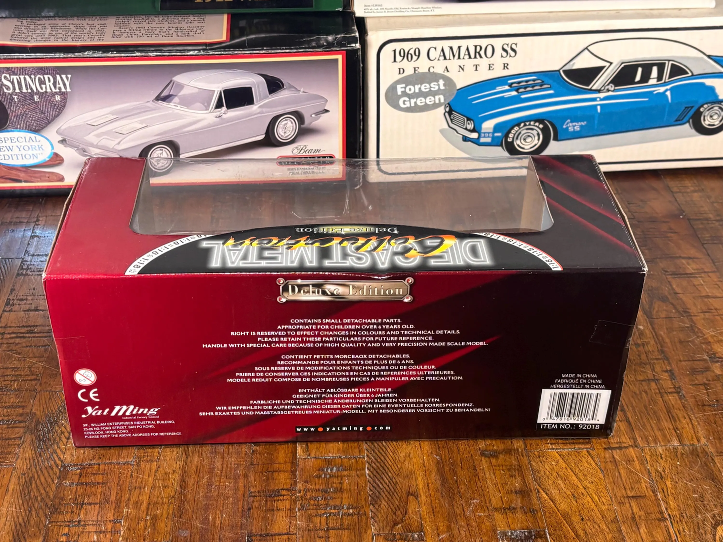 1957 Chevrolet Corvette Red Die-Cast Model Car 1:18 Scale Road Legends Deluxe New