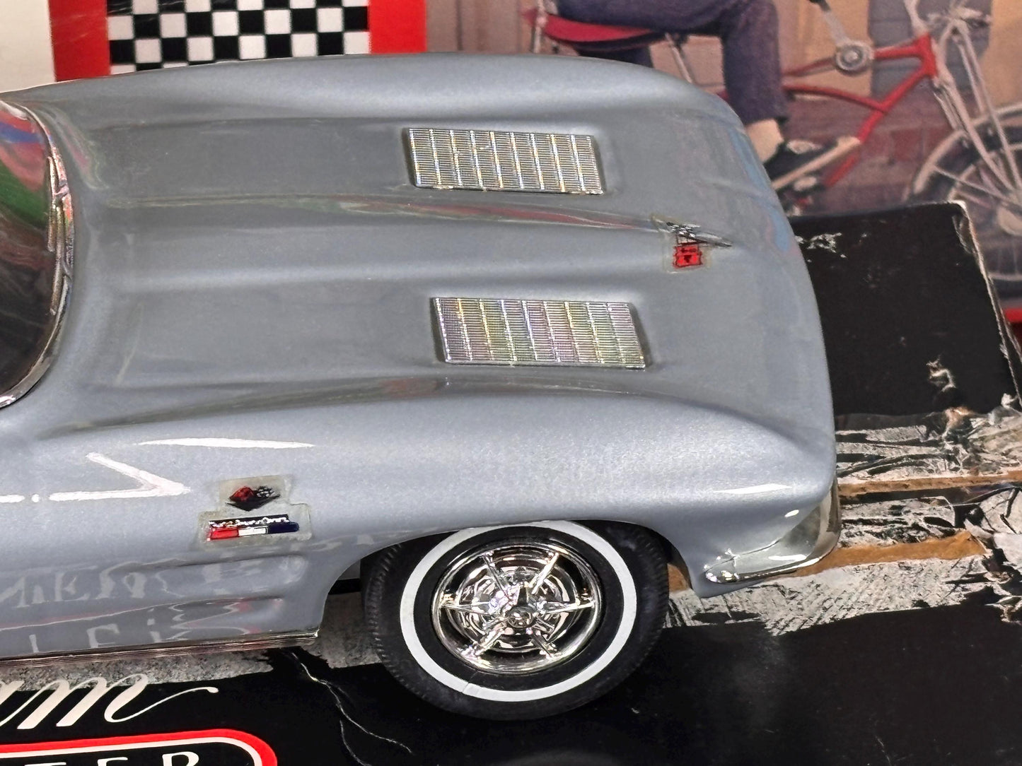 1963 Silver Corvette Stingray Decanter Jim Beam Special New York Edition Empty