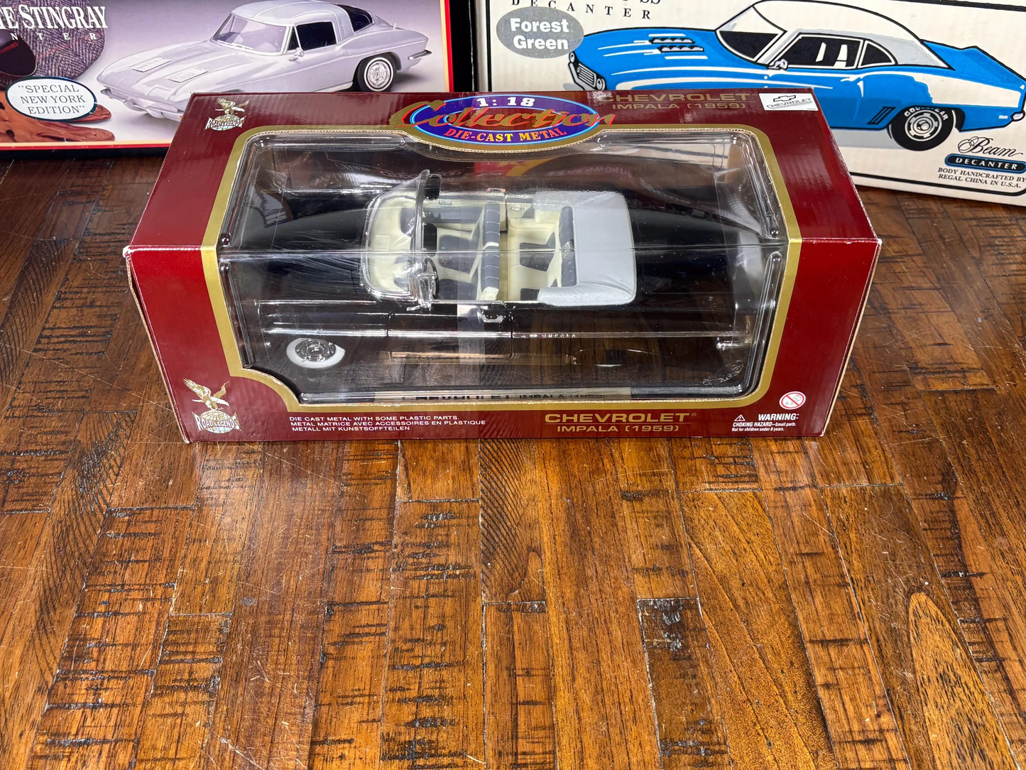 Chevy Chevrolet Impala 1:18 Die-Cast Road Legends 1959 Convertible Black New