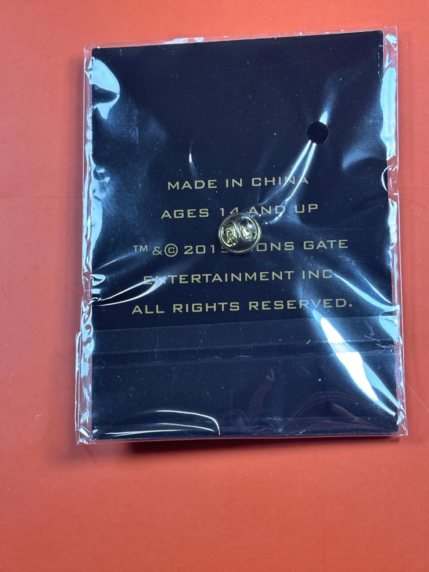 The Hunger Games Mockingjay Part 2 Metal Pin Badge Lootcrate Exclusive 2015 New