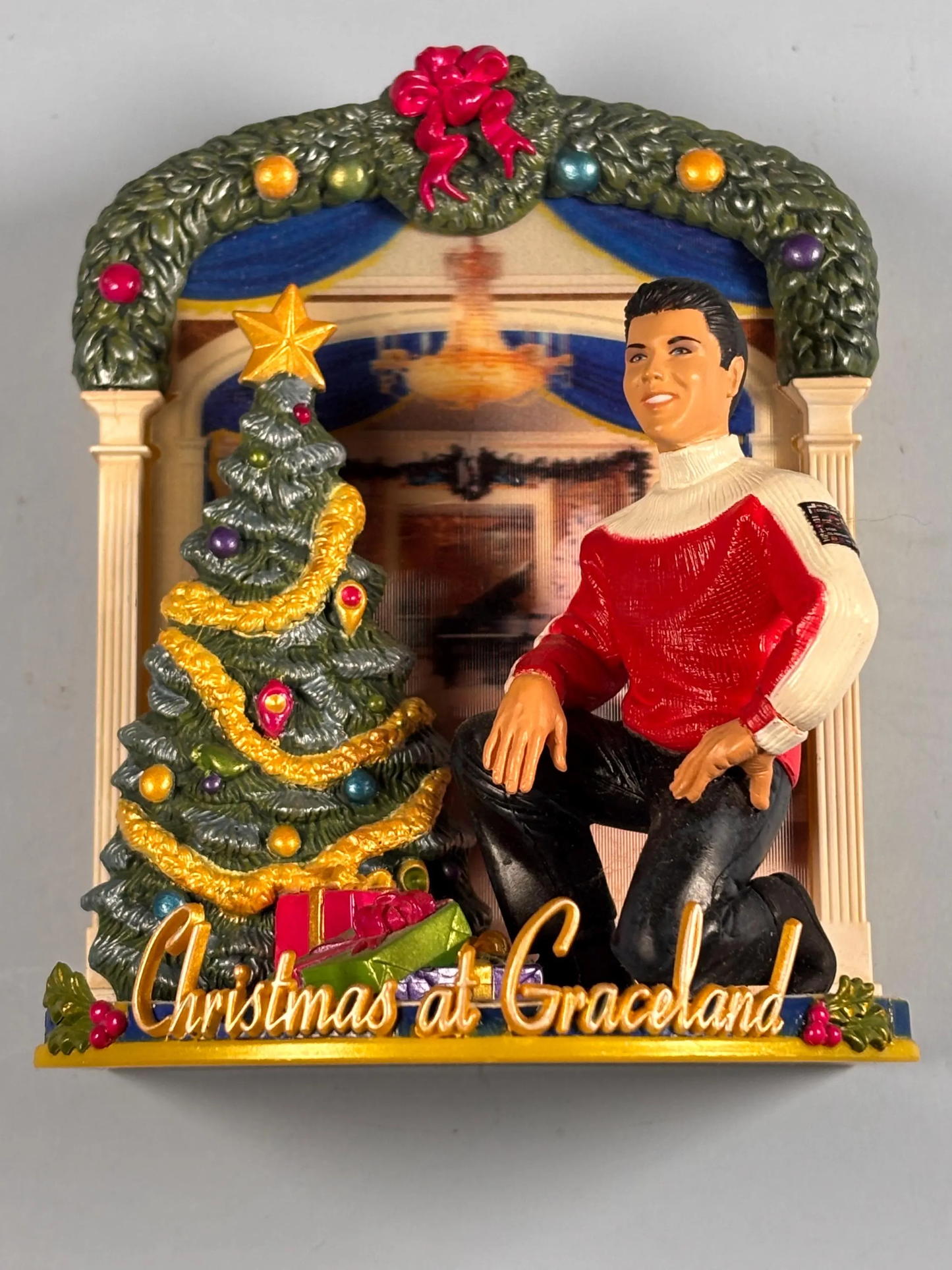 Carlton Cards Heirloom Ornament Collection At Home With Elvis Presley 2005 Works
