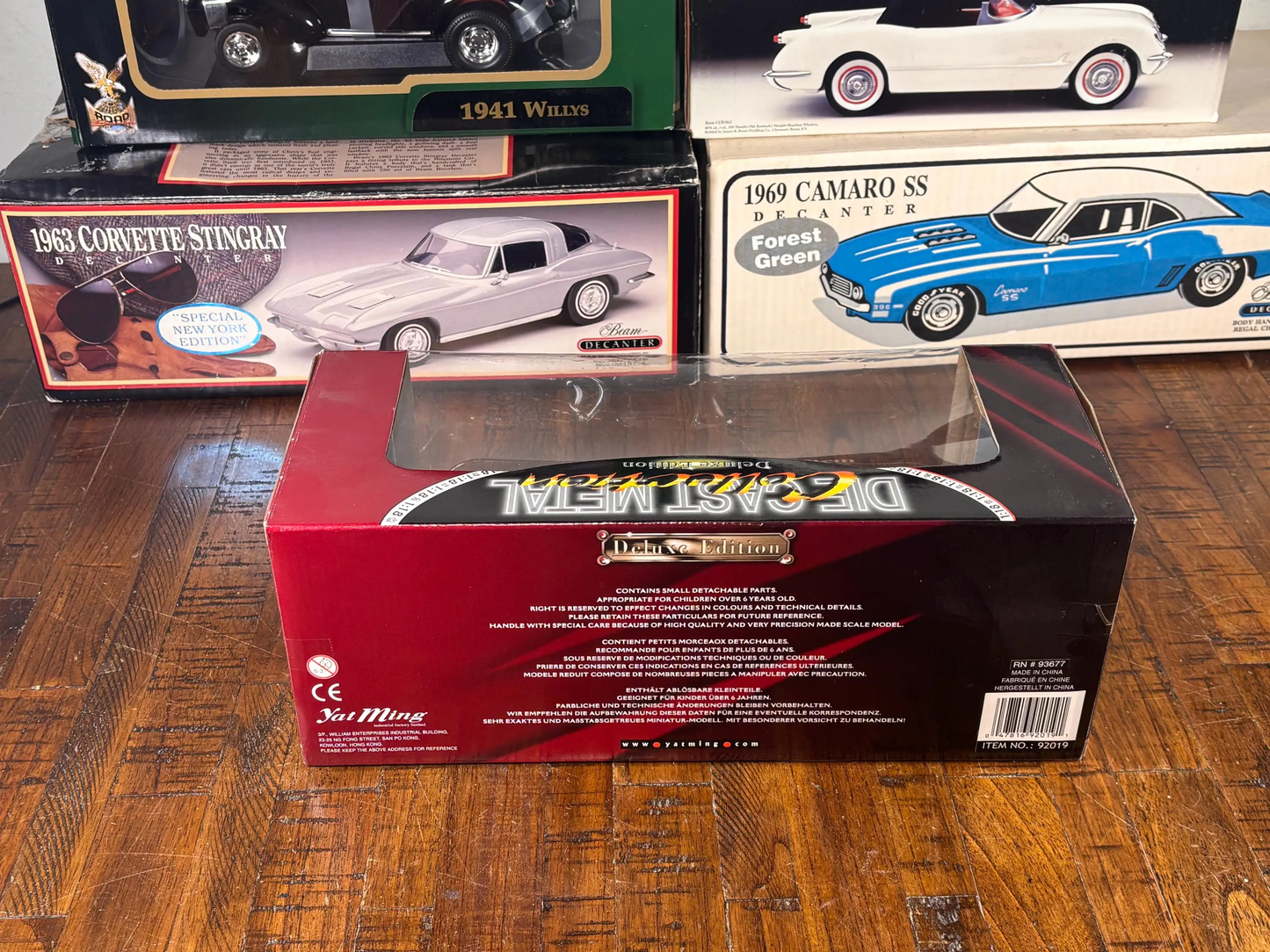 1:18 Diecast 1957 Chevrolet Chevy Corvette Gasser Road Signature Yat Ming New