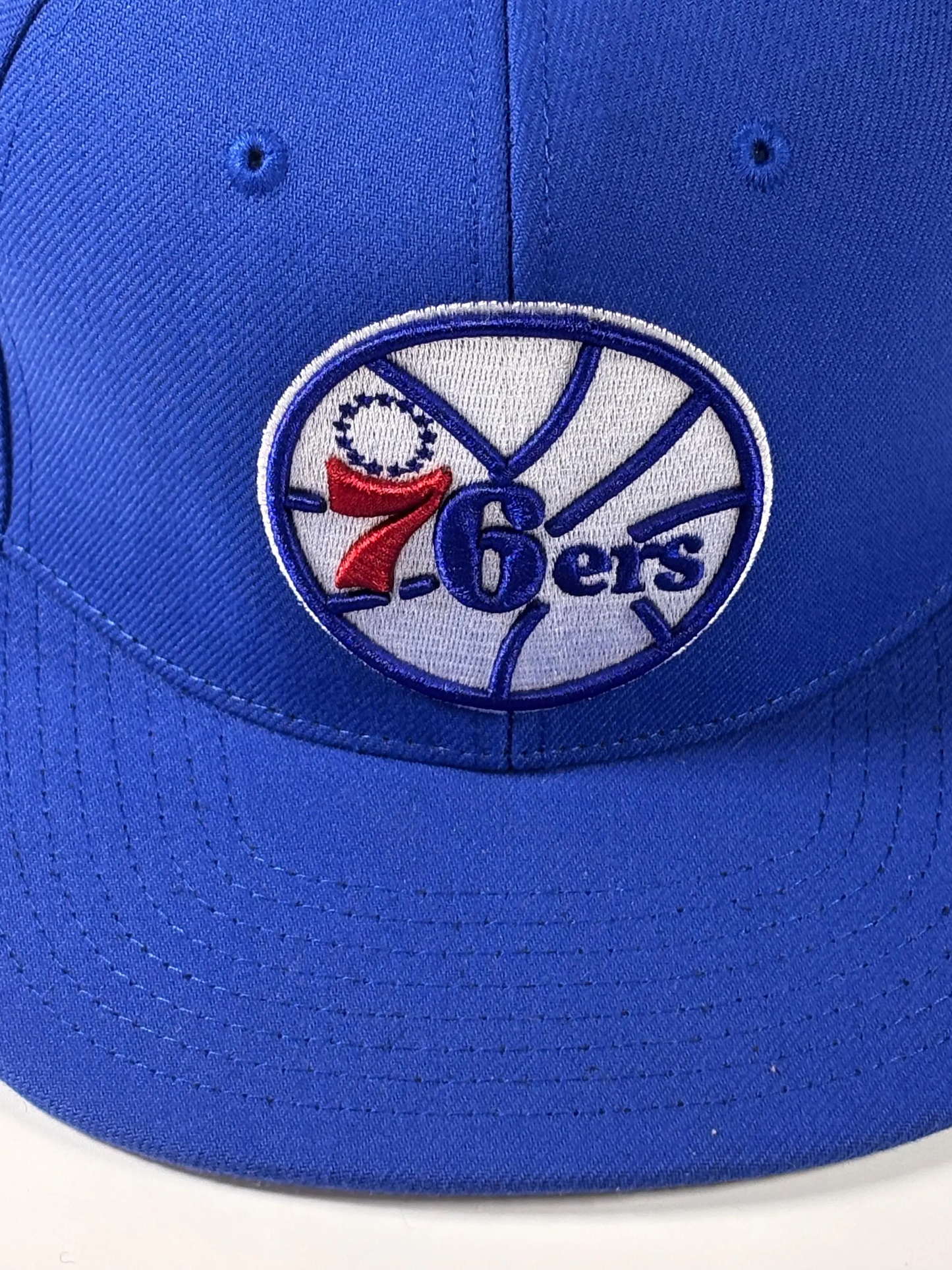 Mitchell & Ness NBA Philadelphia 76ers Conference Patch Blue Snapback Hat New