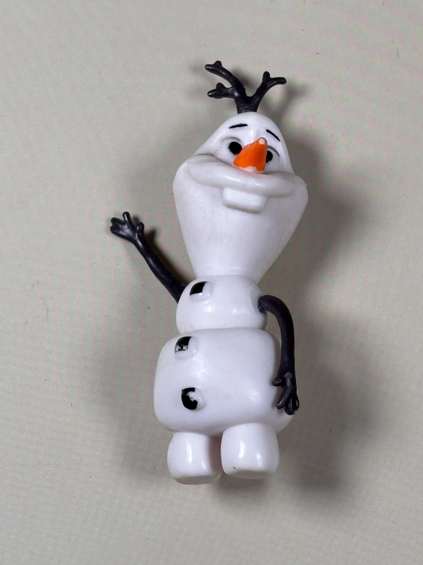Disney Frozen Olaf Mini Snowman 2” Mini Figure Waving Smiling Snow