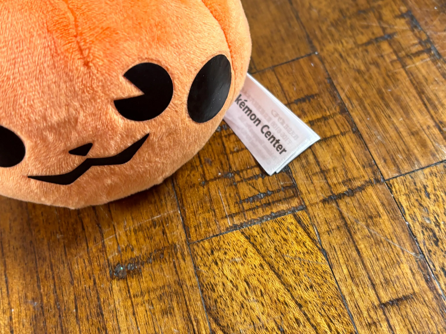 Rare Pokemon Center Halloween Mascot Orange Pumpkin Pikachu Pokémon Plush 2015 5”