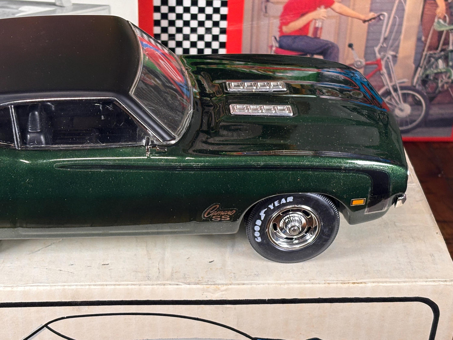 Jim Beam 1969 Chevrolet Chevy Camaro SS Dark Green Forest Empty Decanter