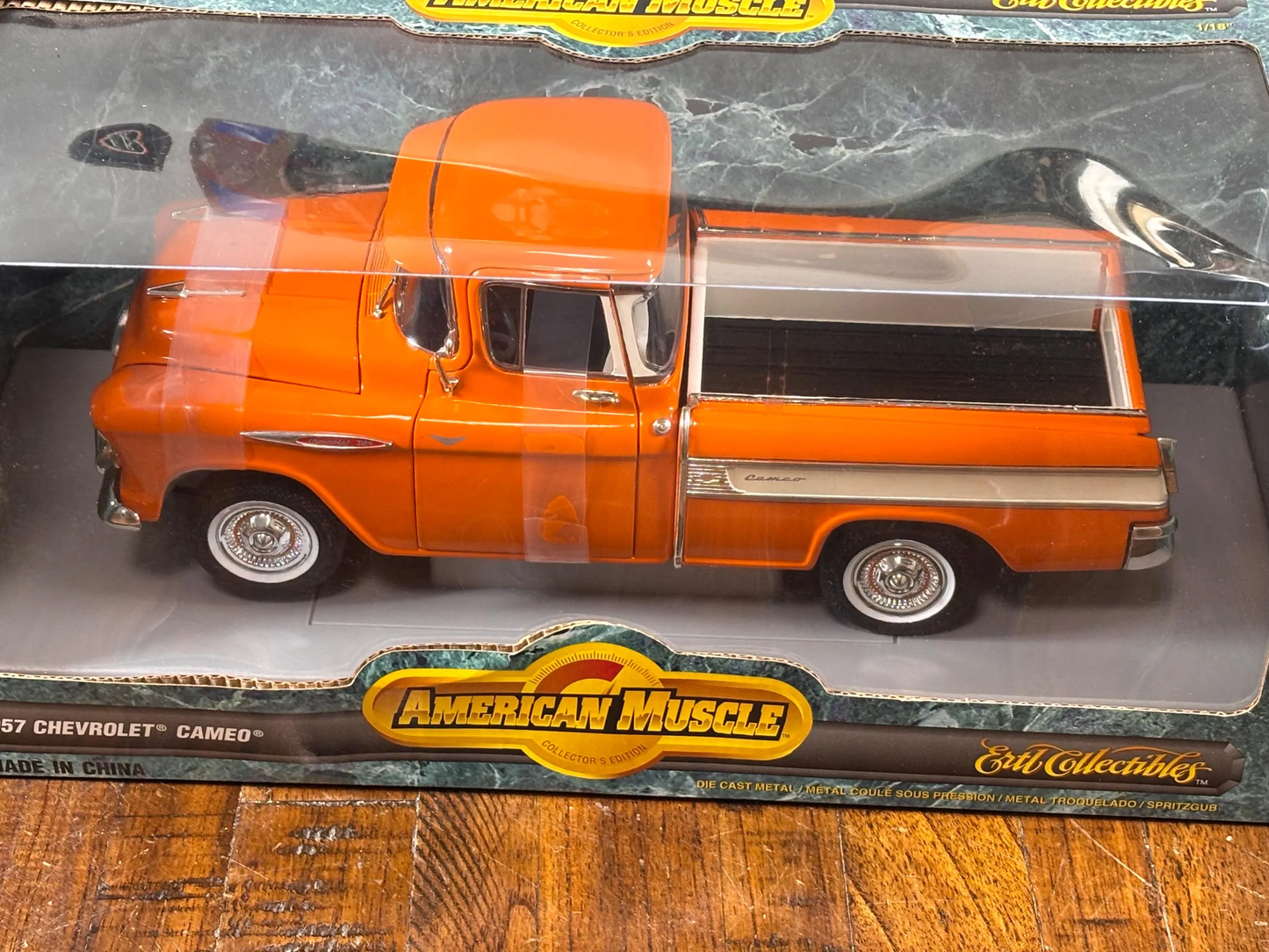 Ertl American Muscle 7853 1/18 Scale 1957 Chevrolet Cameo Diecast Orange Pickup Truck New