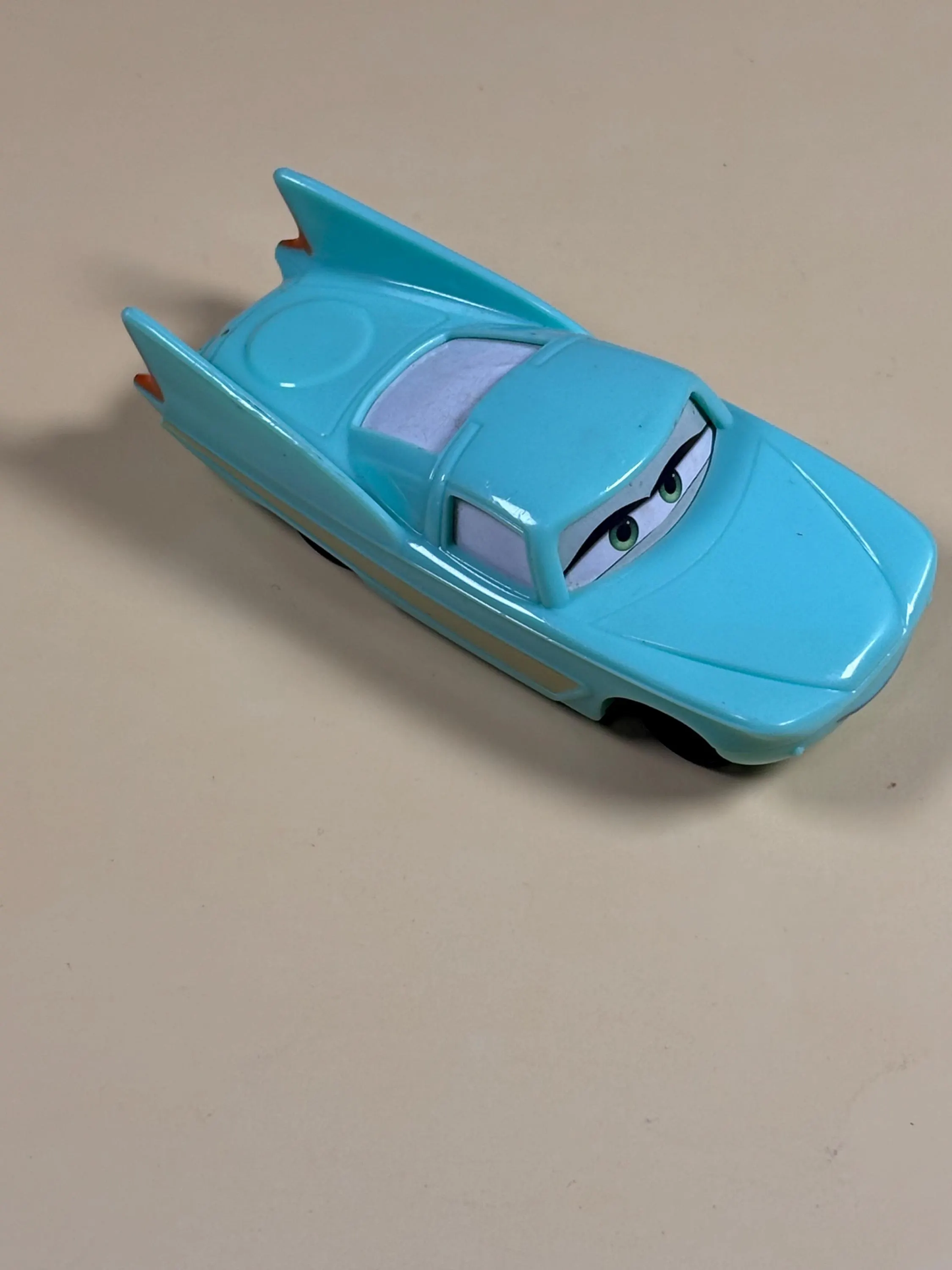 McDonald's Happy Meal 2006 Toy Disney's Pixar Cars #6 Flo Pull Back Toy