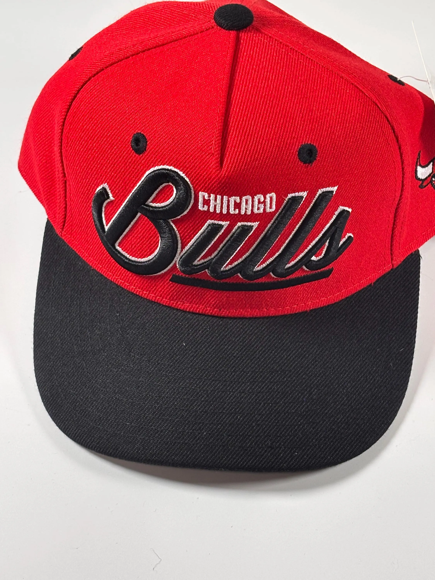 Mitchell & Ness Youth Kids Chicago Bulls Red Retro Precurved Snapback Hat New