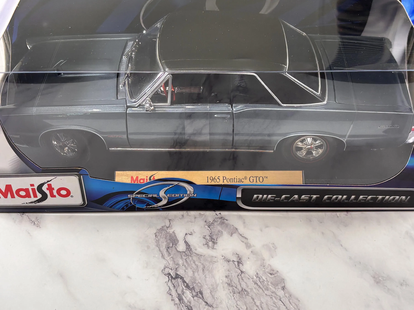 1965 Pontiac GTO Maistro 1:18 Scale Special Edition Die-Cast Collection New
