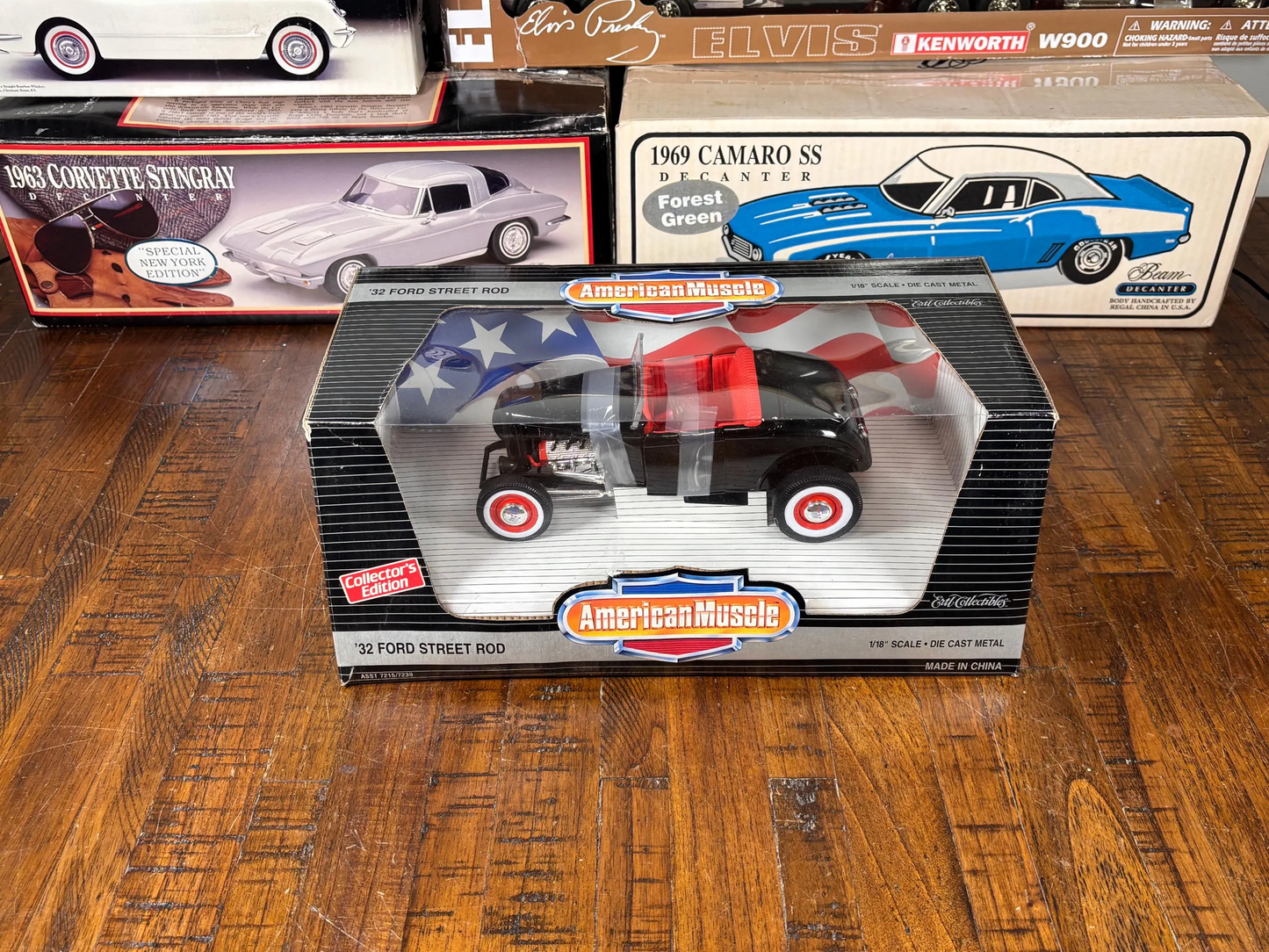 Ertl American Muscle 1/18 Scale Die Cast 1932 Ford Roadster Street Rod New Black