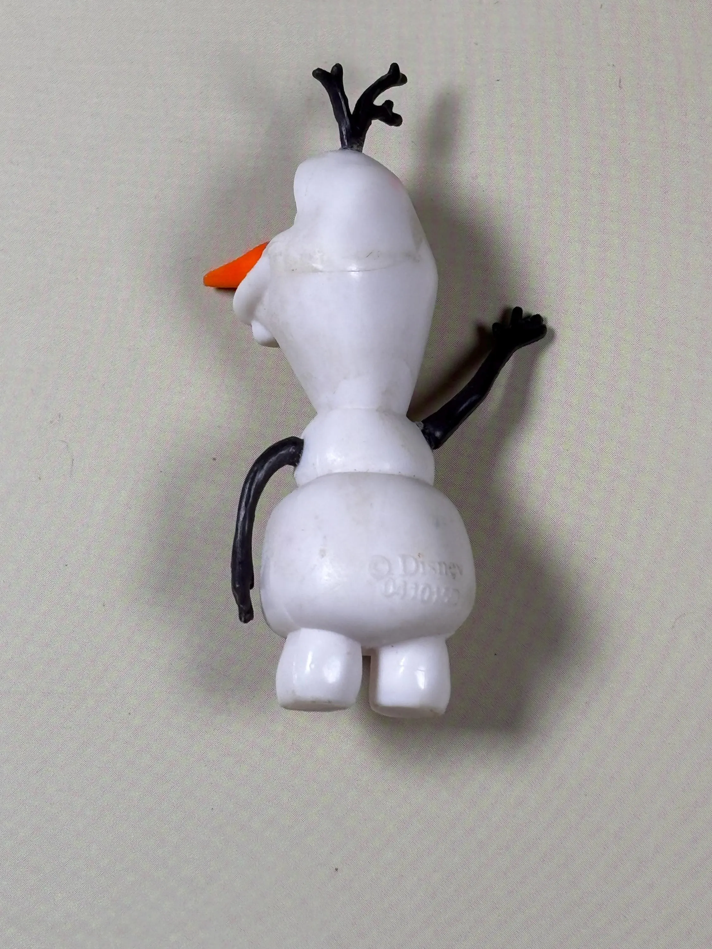 Disney Frozen Olaf Mini Snowman 2” Mini Figure Waving Smiling Snow
