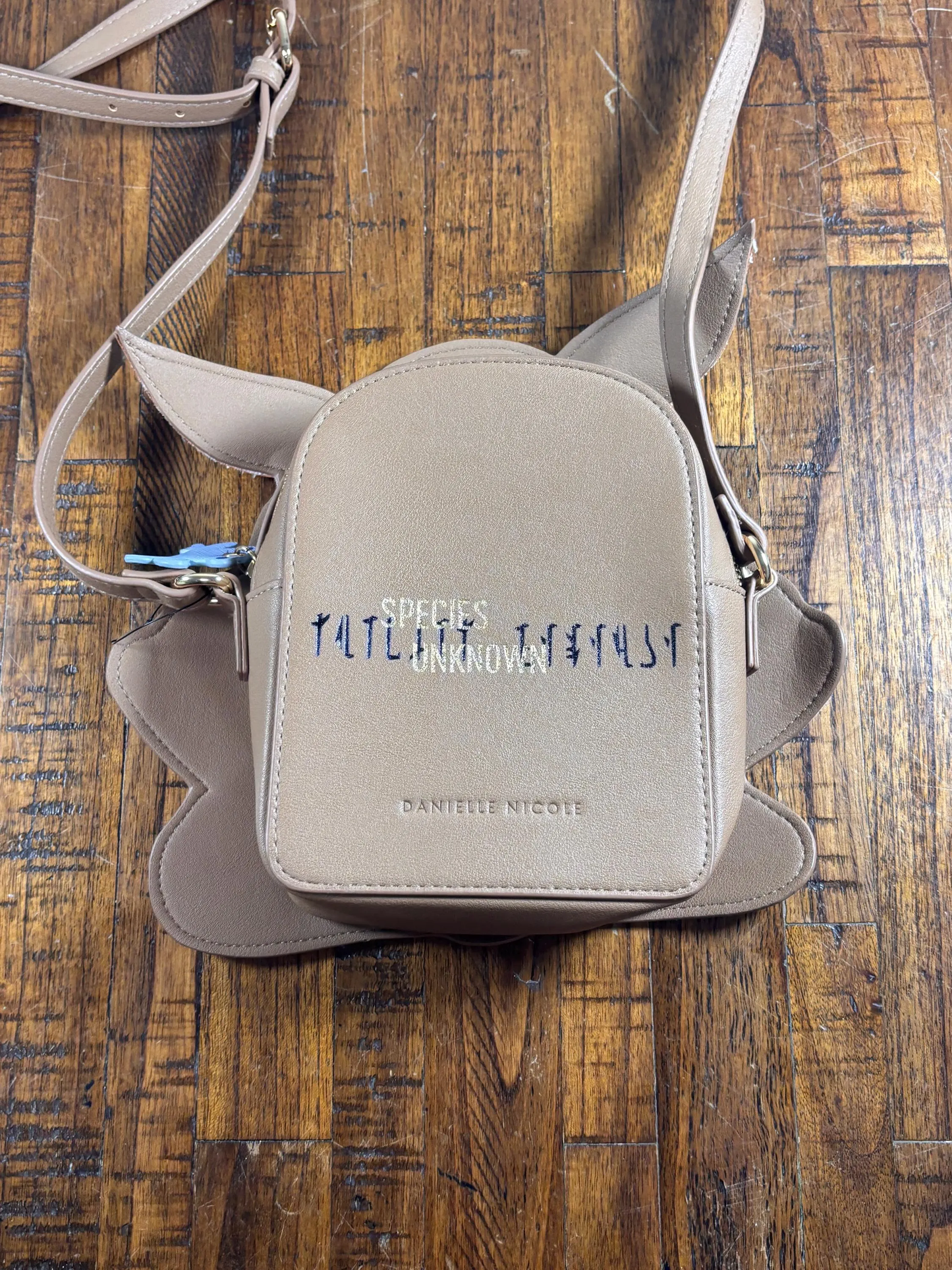 Danielle Nicole Grogu Disney Star Wars: The Mandalorian Baby Yoda The Child Species Unknown Crossbody NWOT New