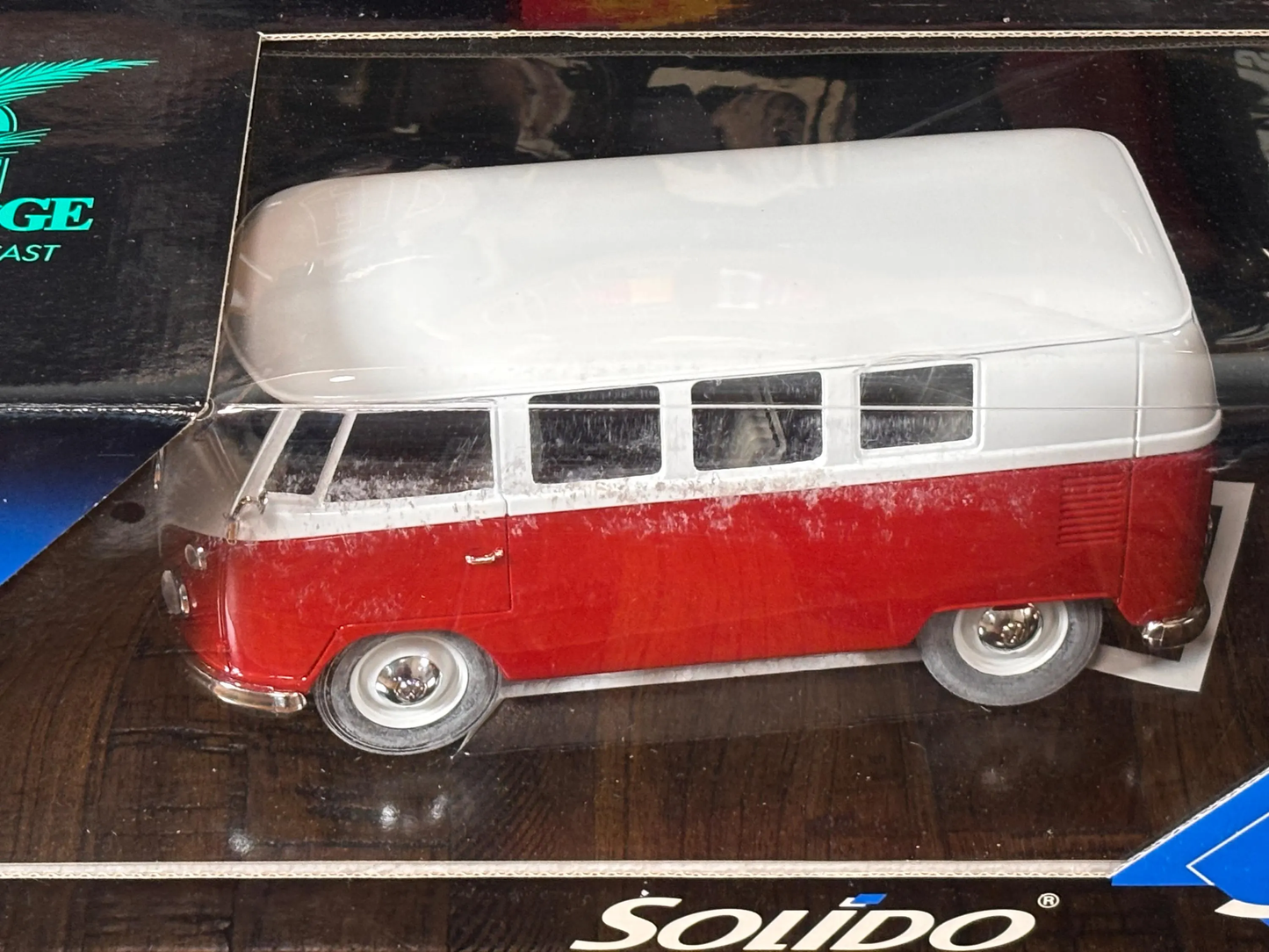 Solido Prestige 1966 Volkswagon VW Combi Vitre Van Bus Split Window 8031 New