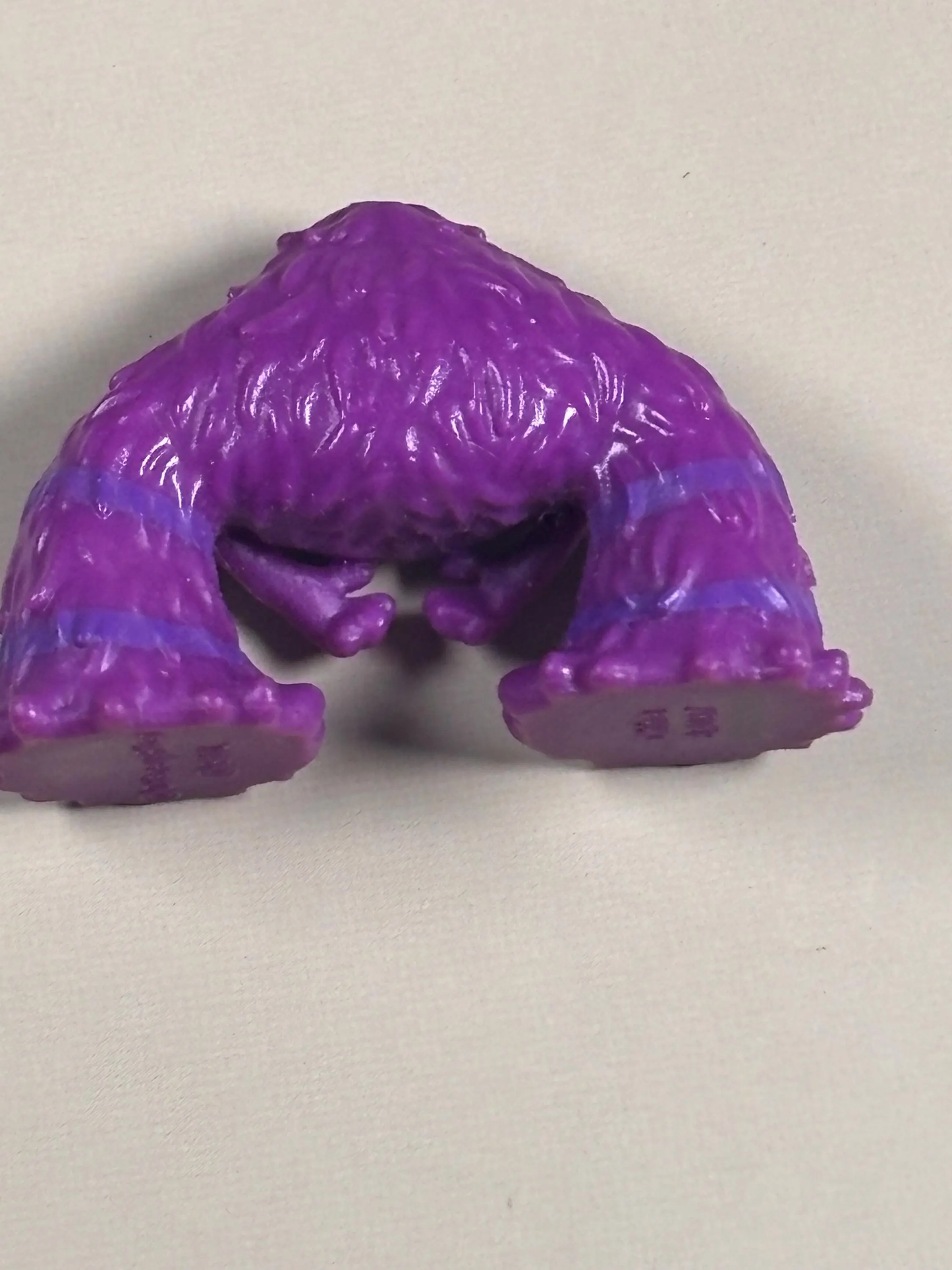 Disney Pixar Monster University 1" Mini Figures - Art Purple