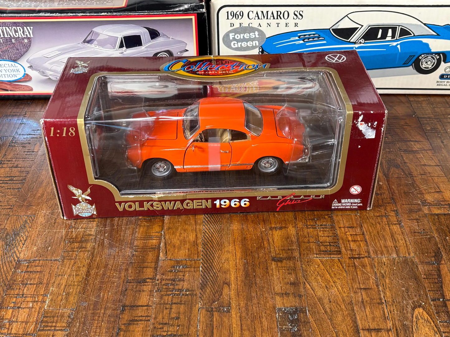 Road Legends 1:18 VW Karmann Ghia Orange Volkswagen Die Cast Car 1/18 New