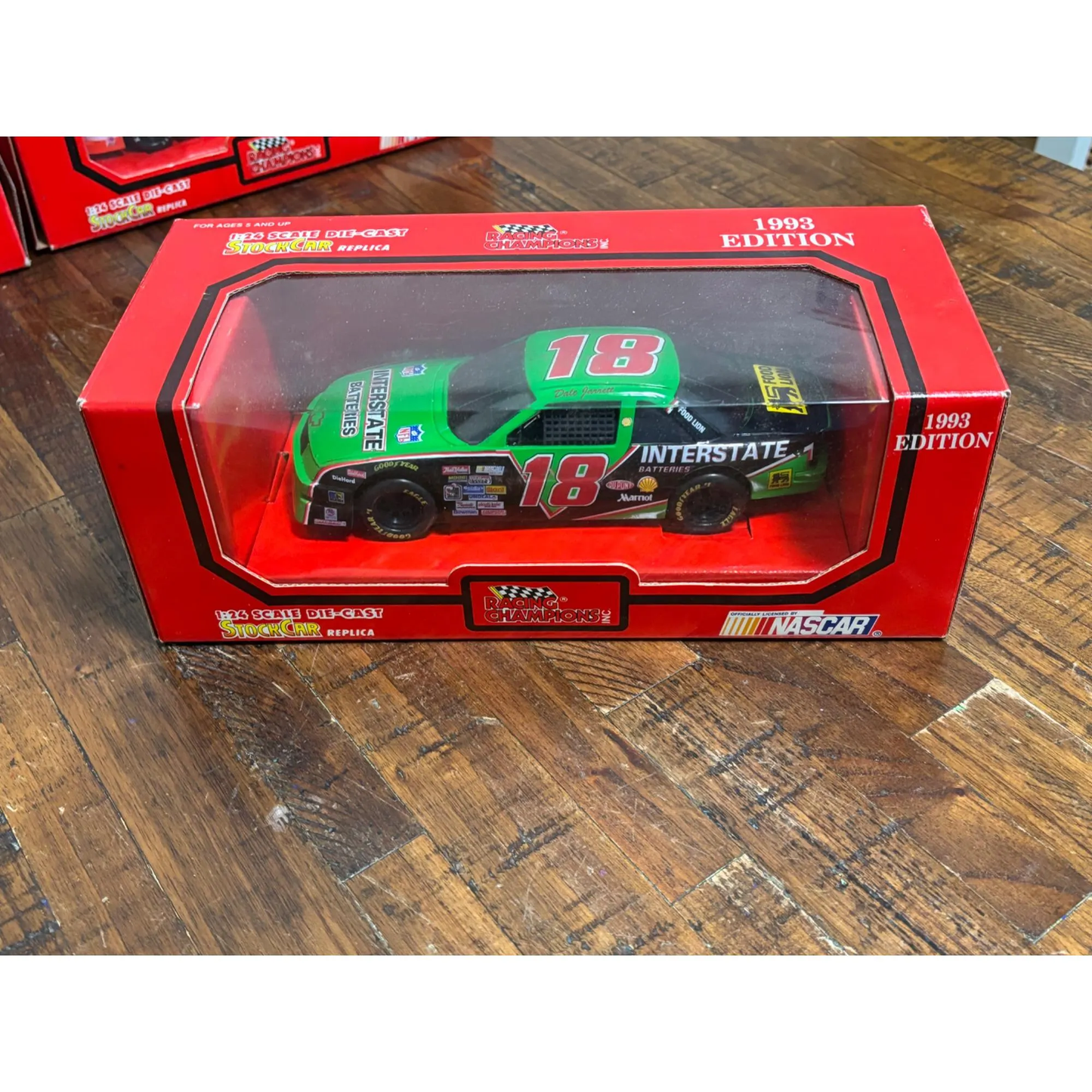 1992 Racing Champions NASCAR Dale Jarrett Interstate Batteries #18 Bank 1:24 JGR