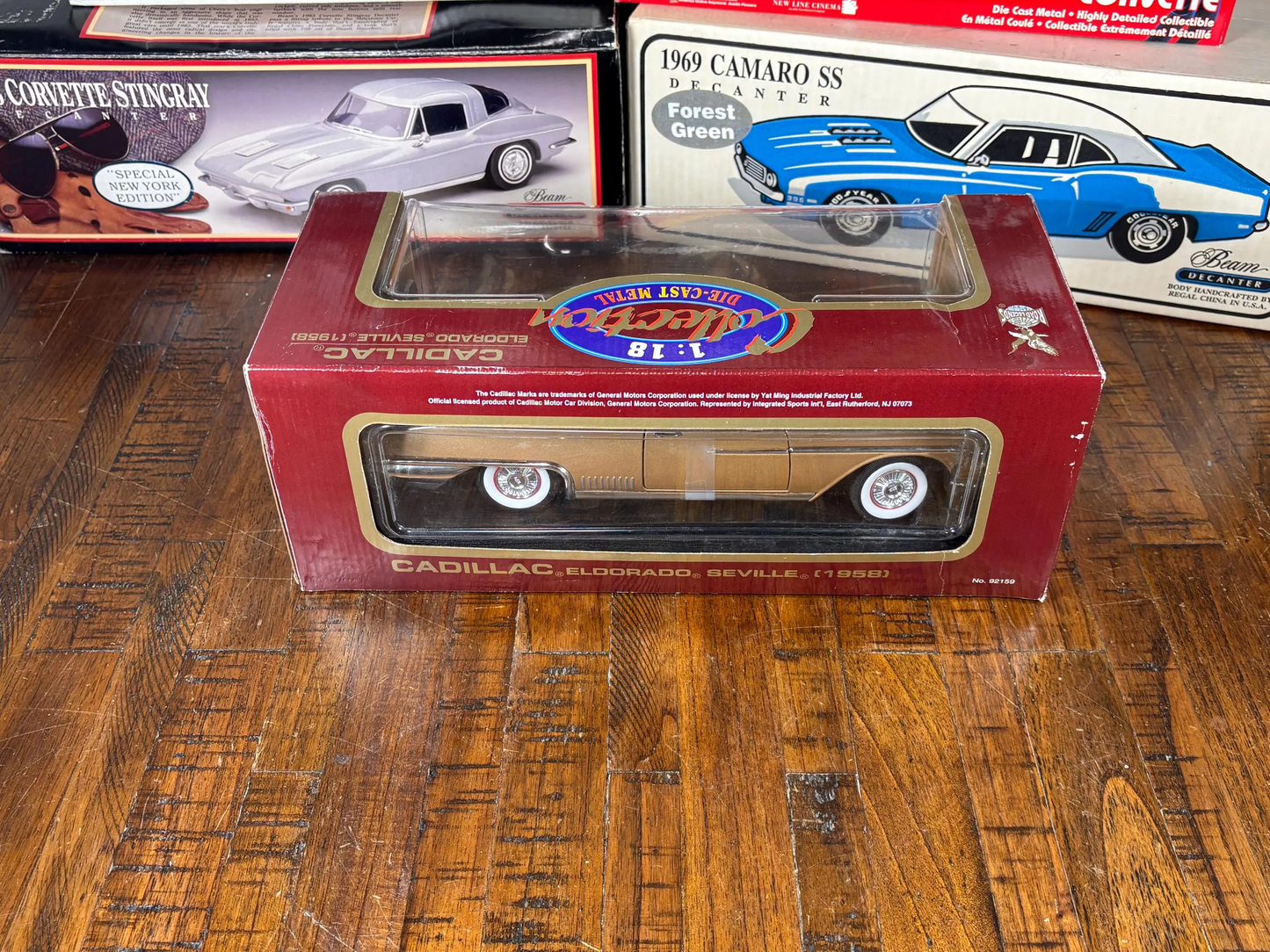 Road Legends 1958 Brown Cadillac Eldorado Seville Diecast Model Car 1:18 Scale